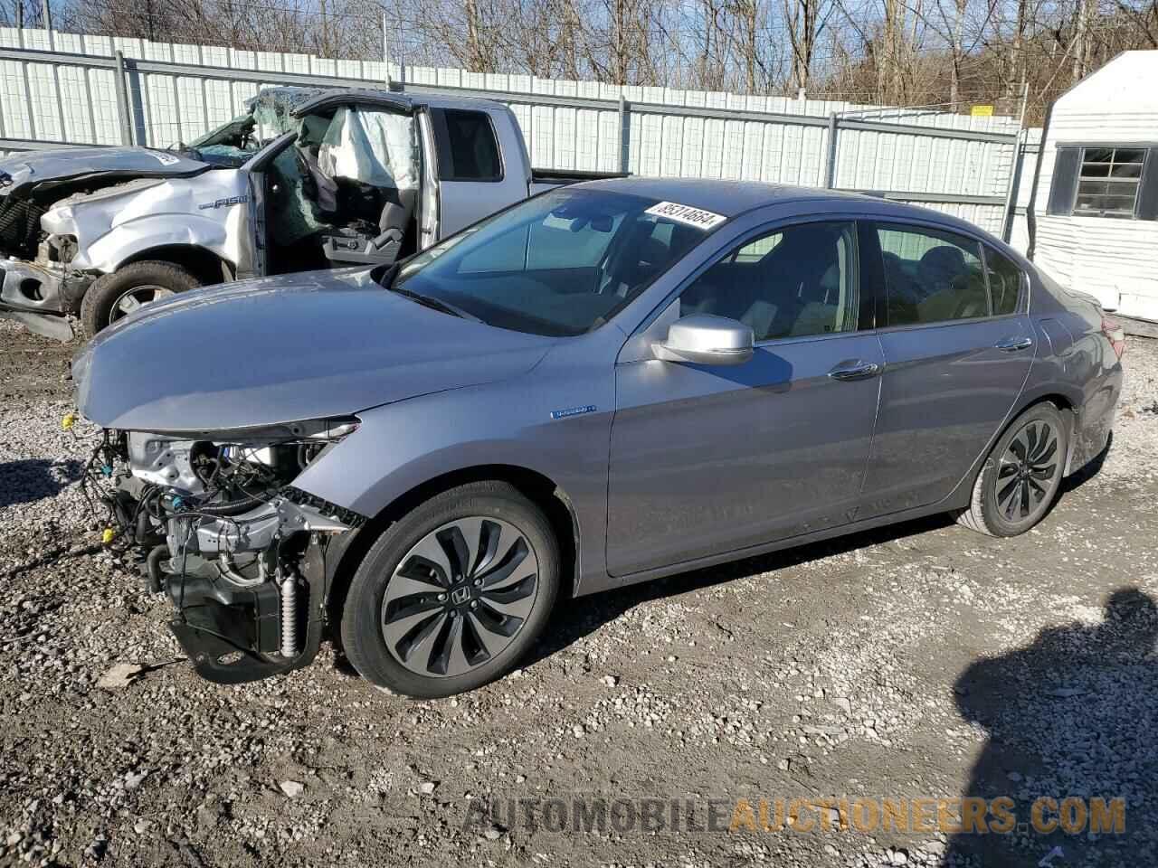 JHMCR6F31HC004705 HONDA ACCORD 2017