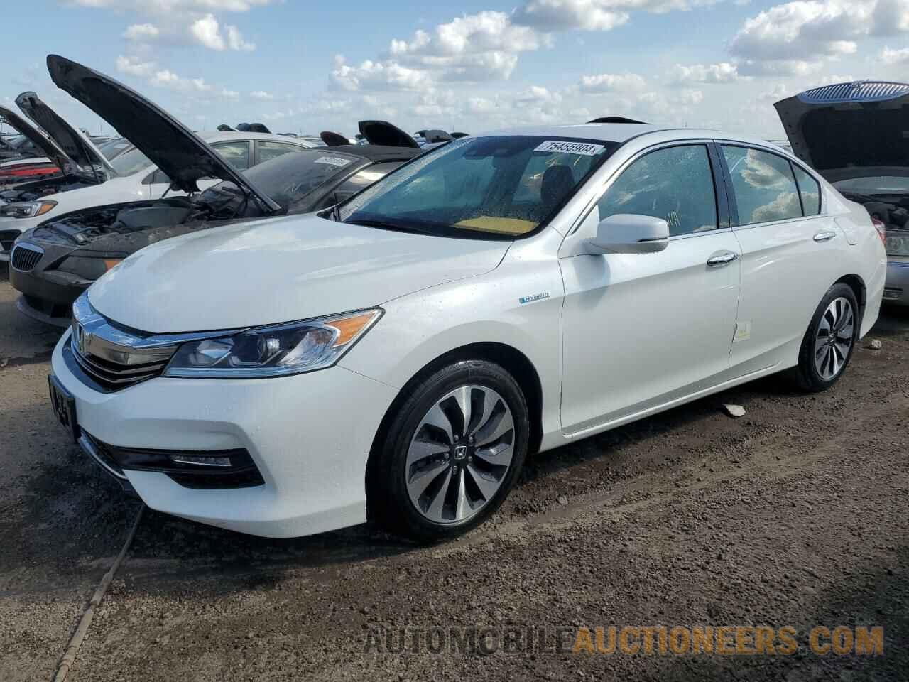 JHMCR6F31HC013338 HONDA ACCORD 2017