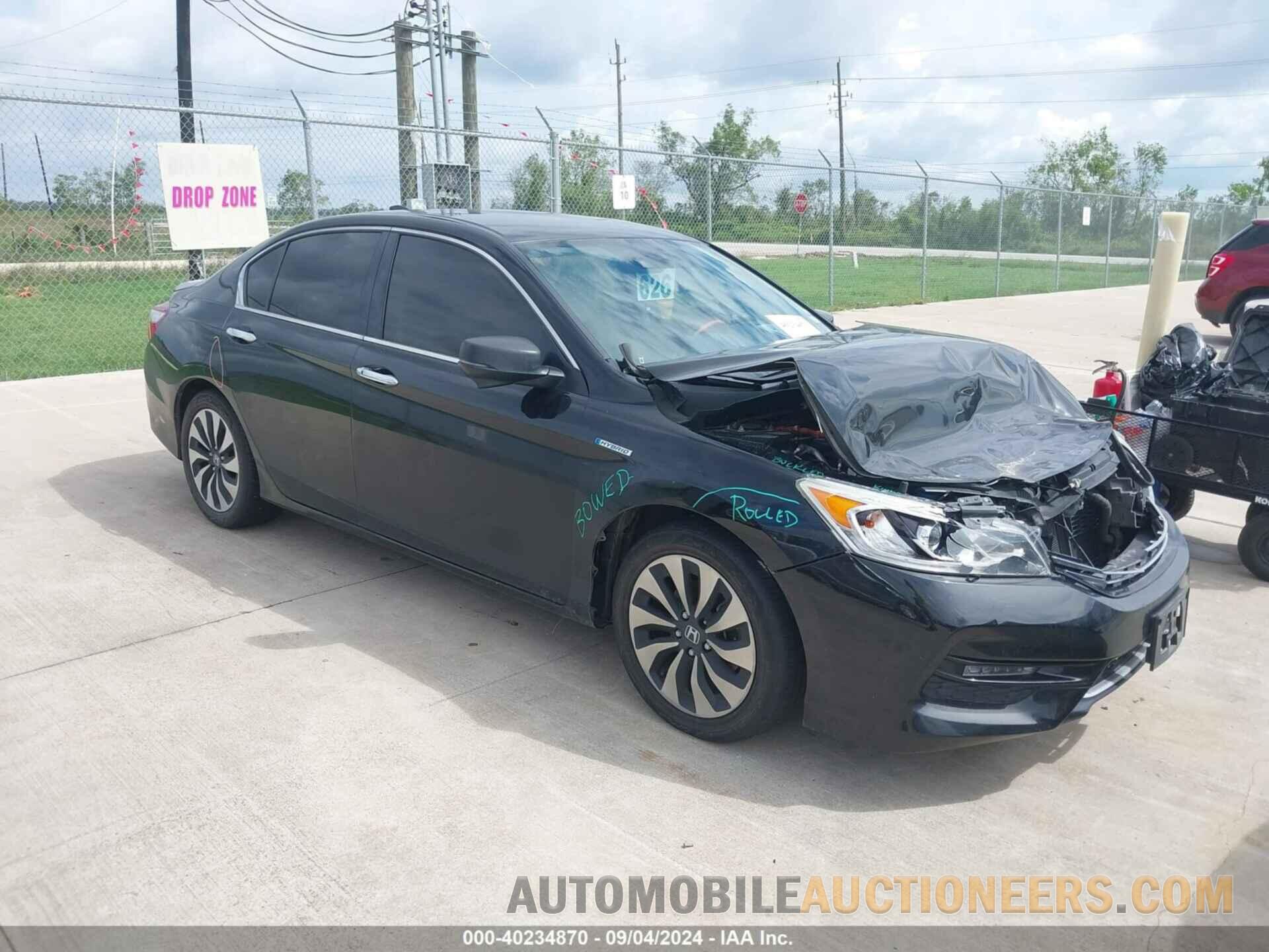 JHMCR6F32HC008889 HONDA ACCORD HYBRID 2017