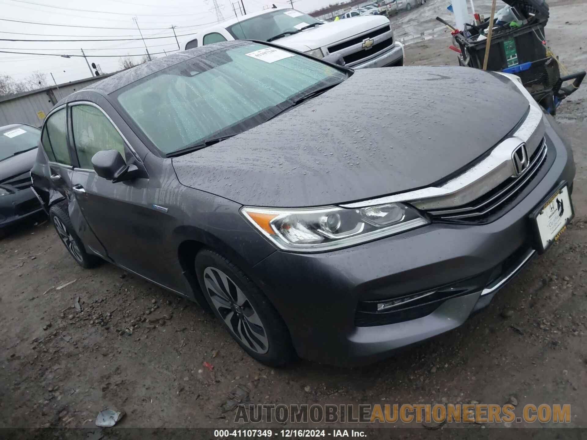 JHMCR6F34HC011146 HONDA ACCORD HYBRID 2017