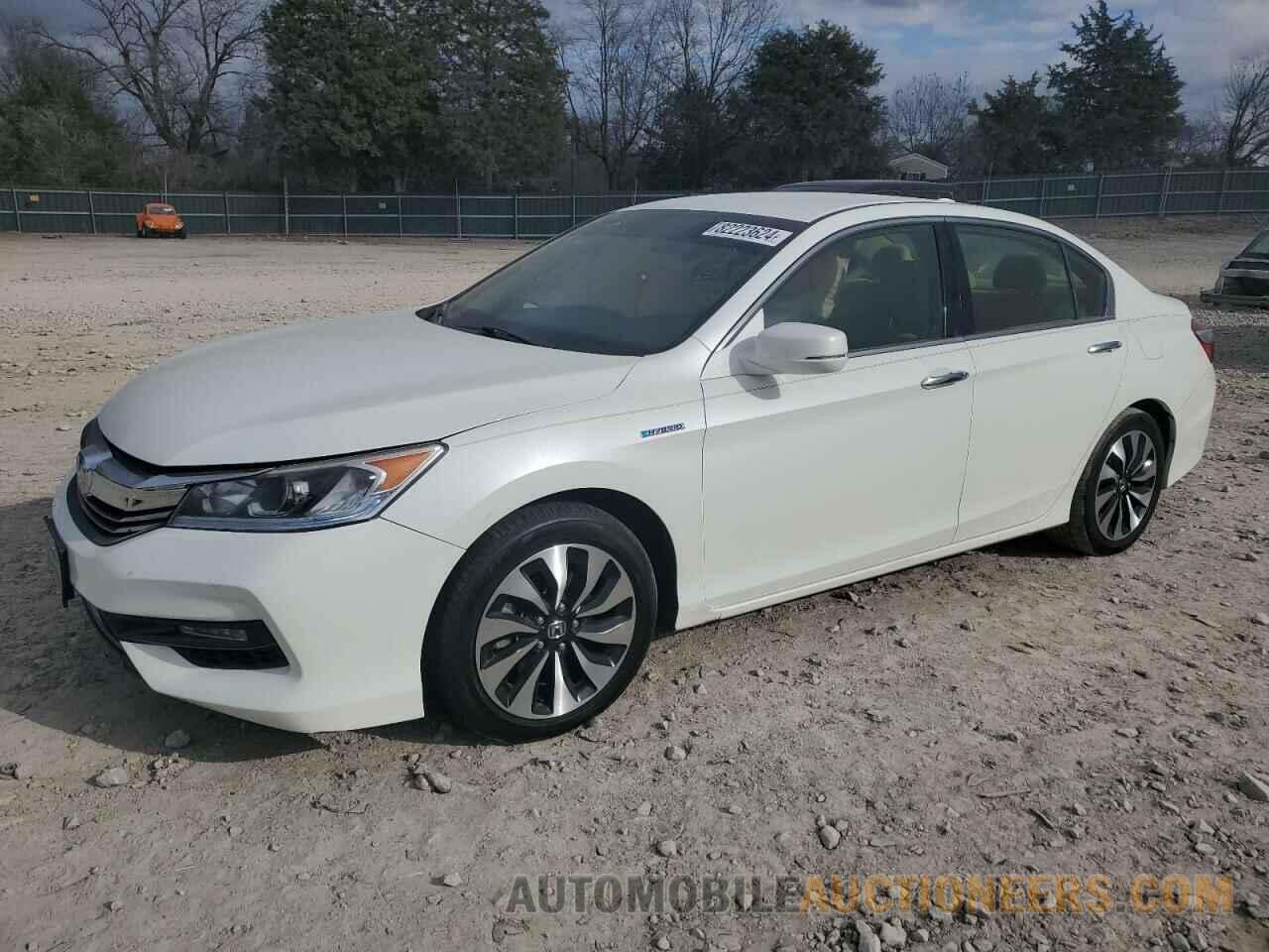 JHMCR6F38HC021887 HONDA ACCORD 2017