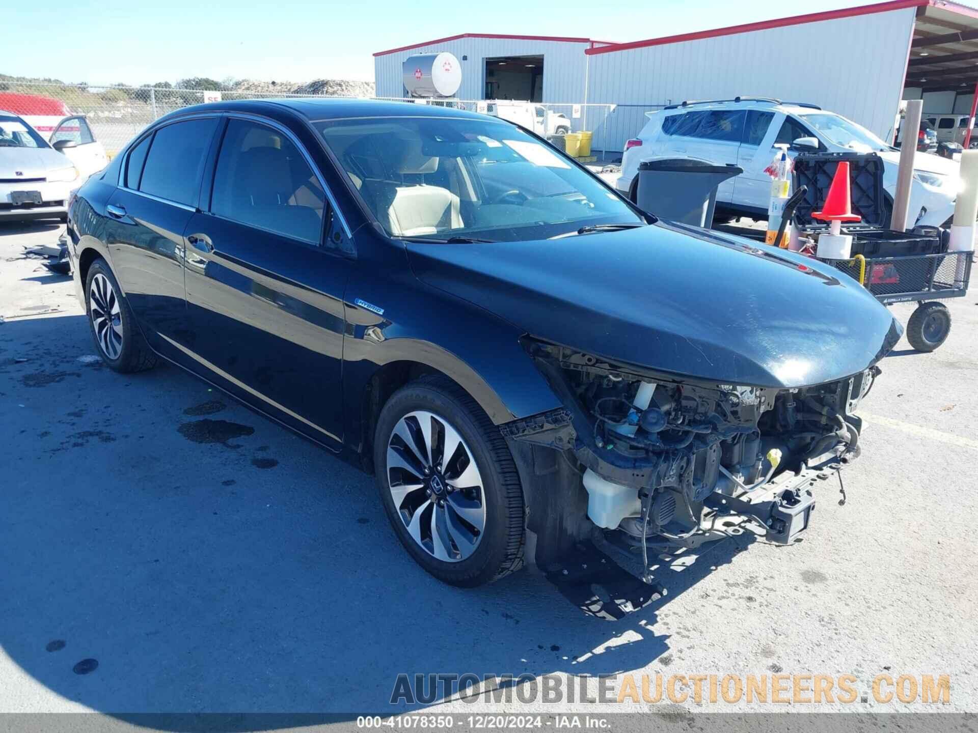 JHMCR6F50HC004776 HONDA ACCORD HYBRID 2017