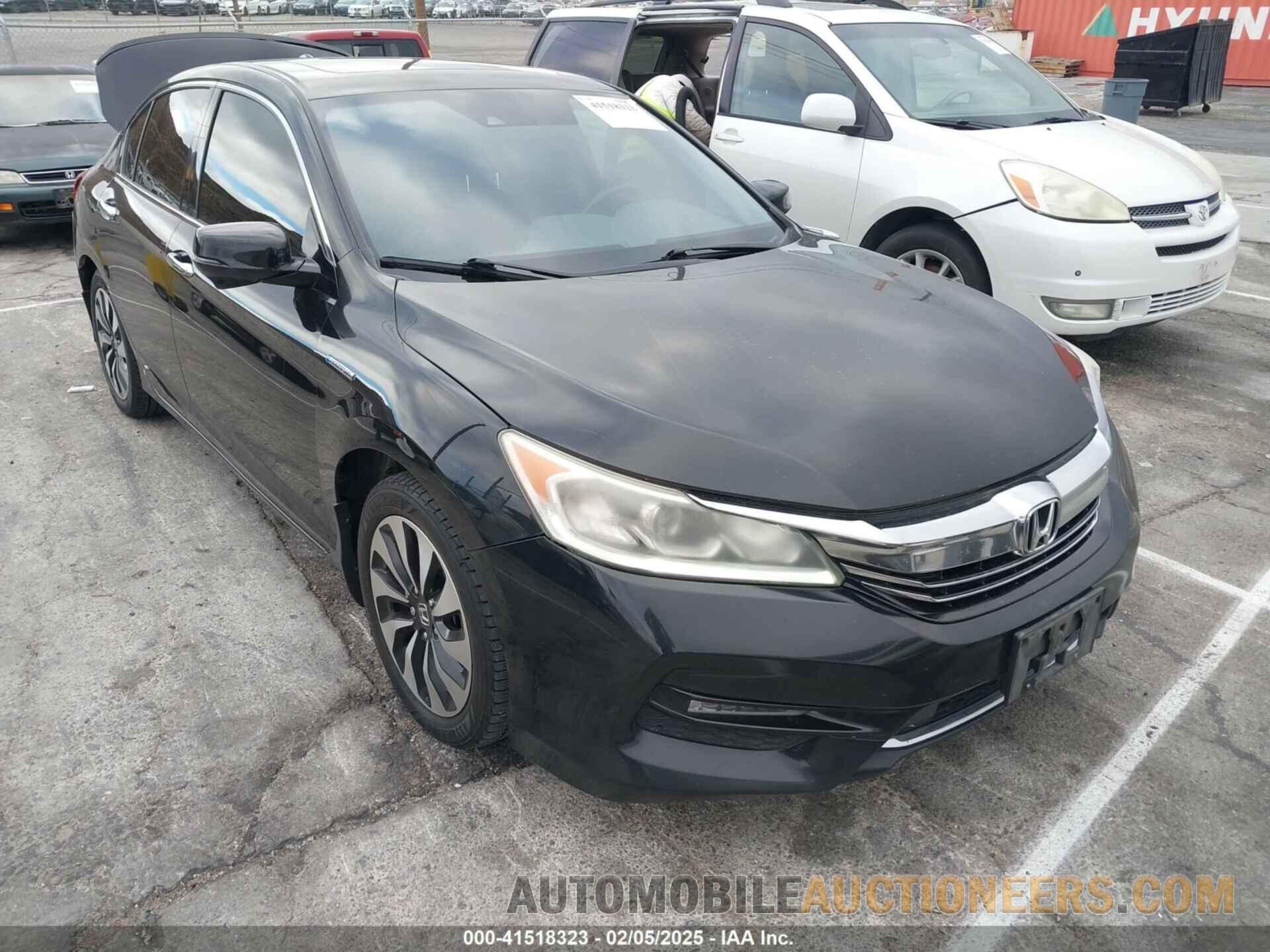 JHMCR6F51HC020470 HONDA ACCORD HYBRID 2017