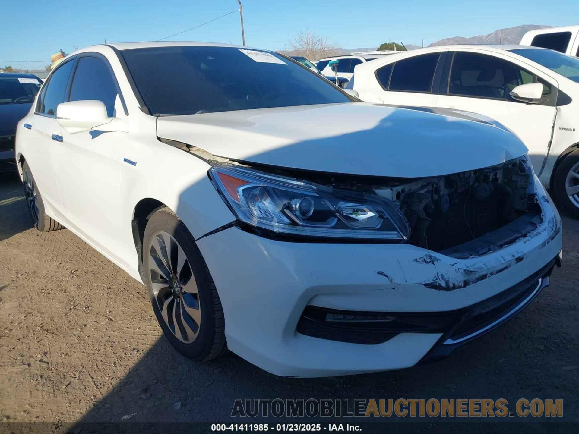 JHMCR6F51HC027614 HONDA ACCORD HYBRID 2017