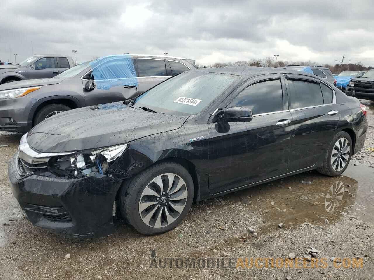 JHMCR6F53HC025864 HONDA ACCORD 2017