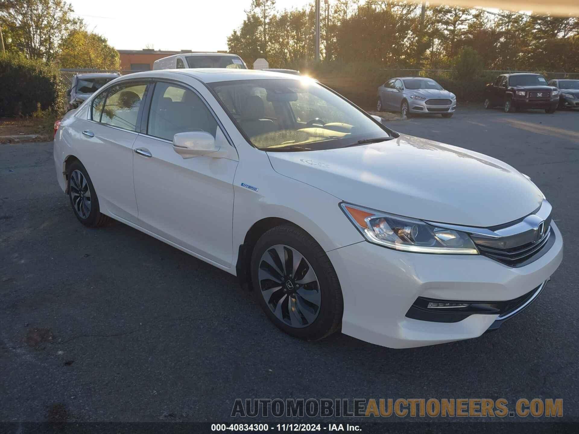 JHMCR6F54HC015814 HONDA ACCORD HYBRID 2017