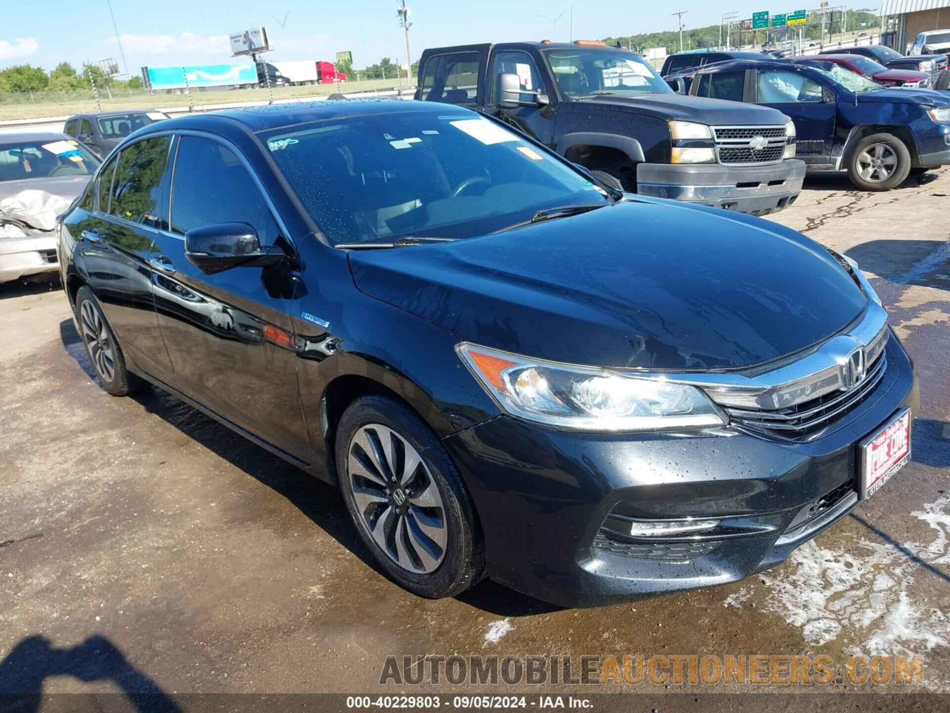 JHMCR6F56HC017497 HONDA ACCORD HYBRID 2017