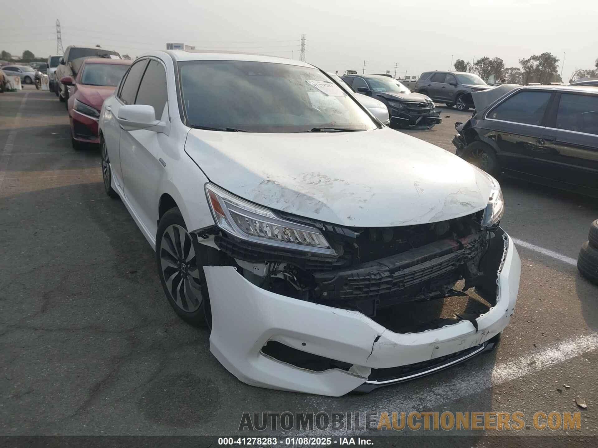 JHMCR6F70HC006769 HONDA ACCORD HYBRID 2017