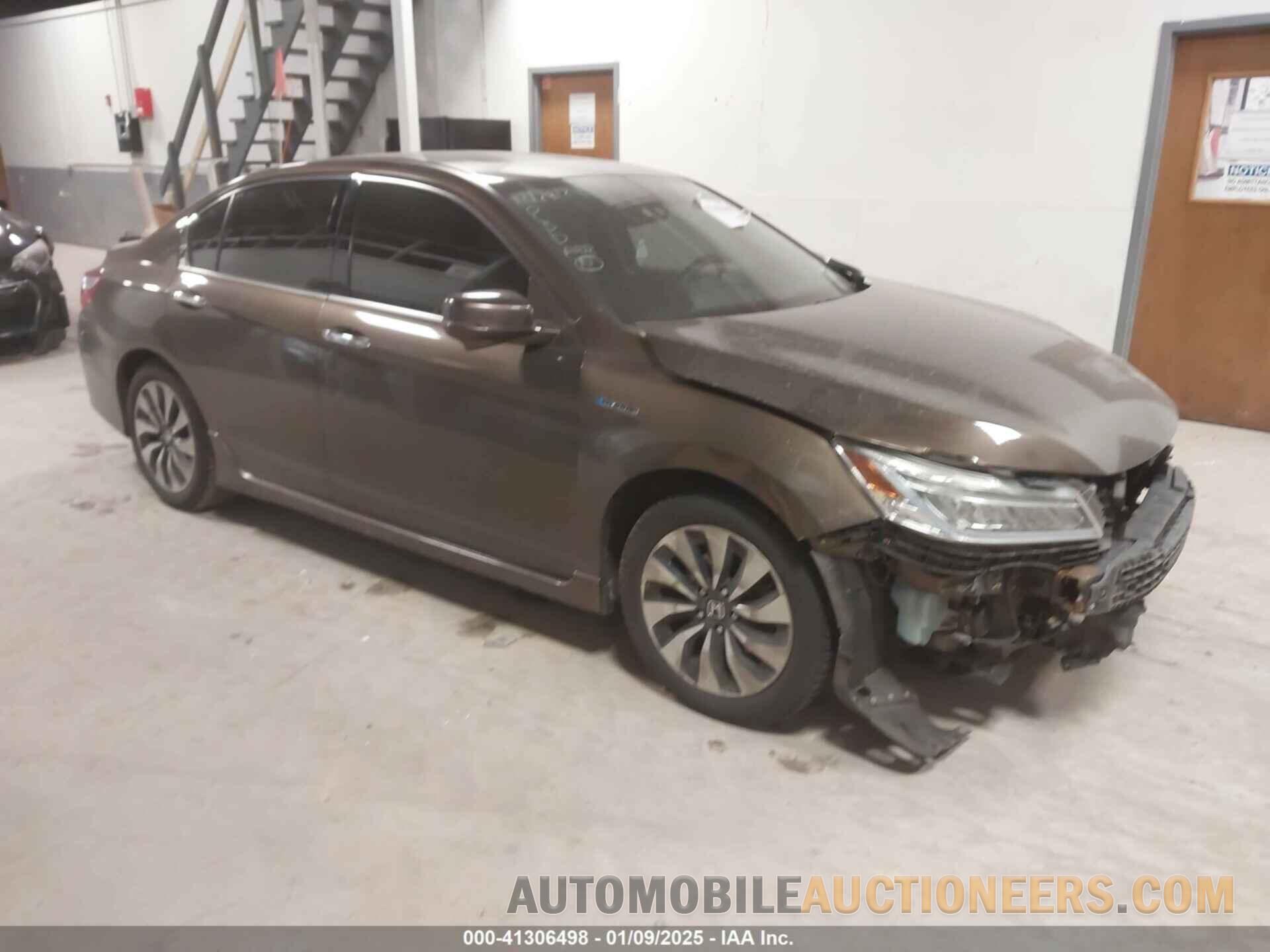 JHMCR6F73HC020276 HONDA ACCORD HYBRID 2017