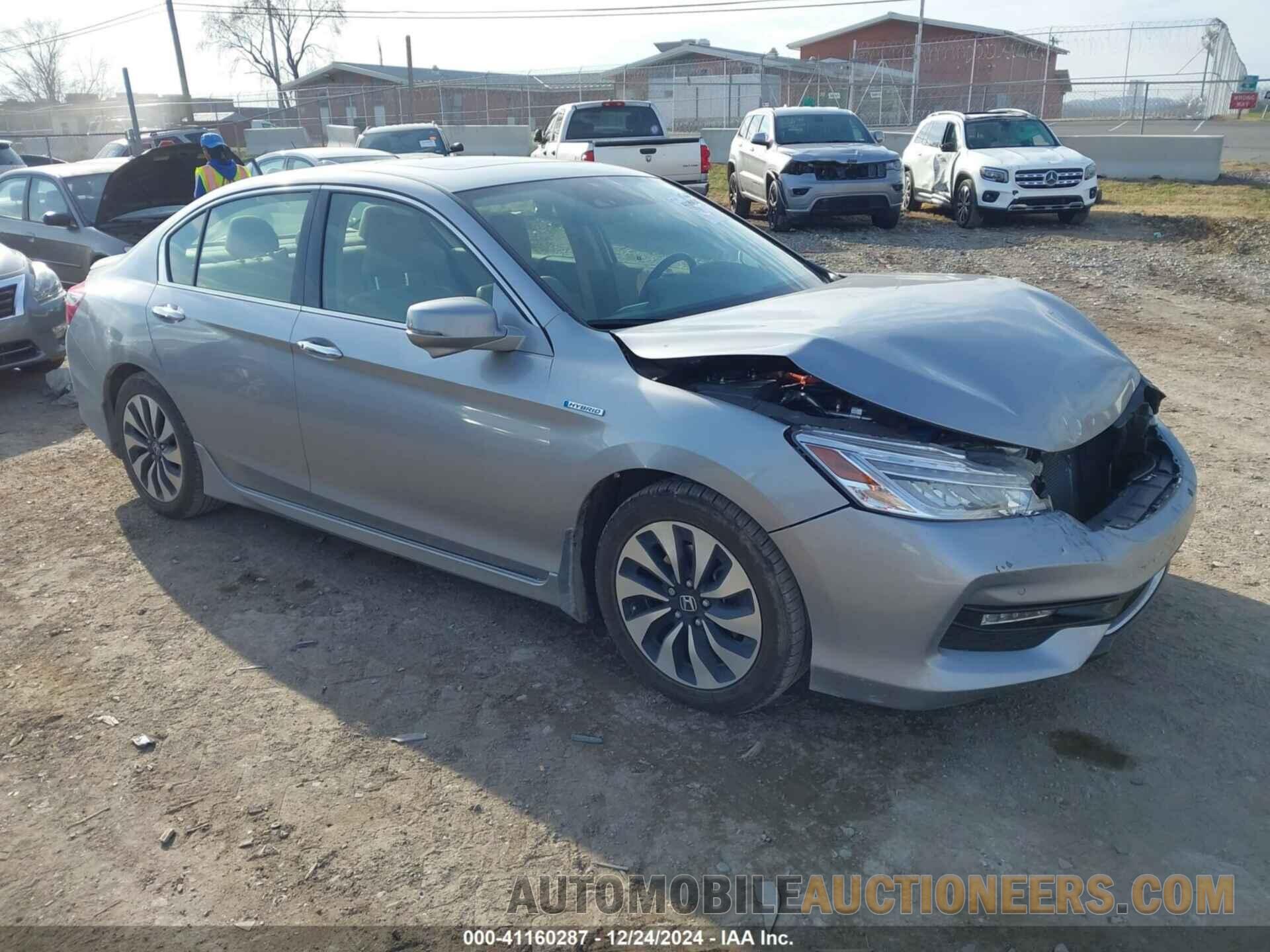 JHMCR6F73HC022772 HONDA ACCORD HYBRID 2017