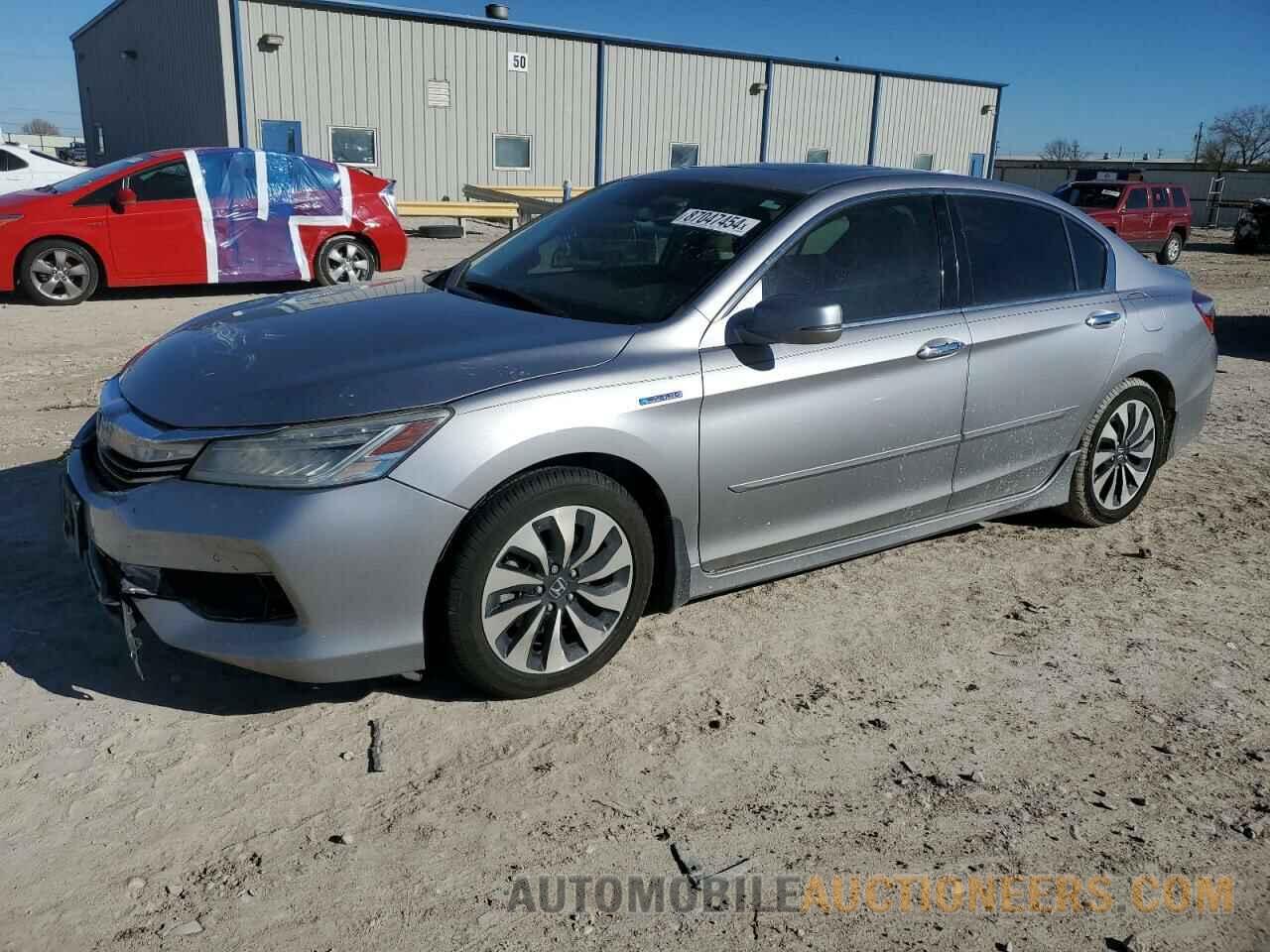 JHMCR6F77HC025464 HONDA ACCORD 2017