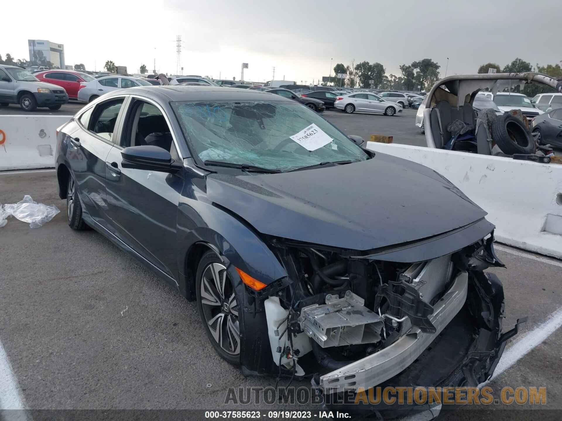 JHMFC1F30JX037405 HONDA CIVIC SEDAN 2018