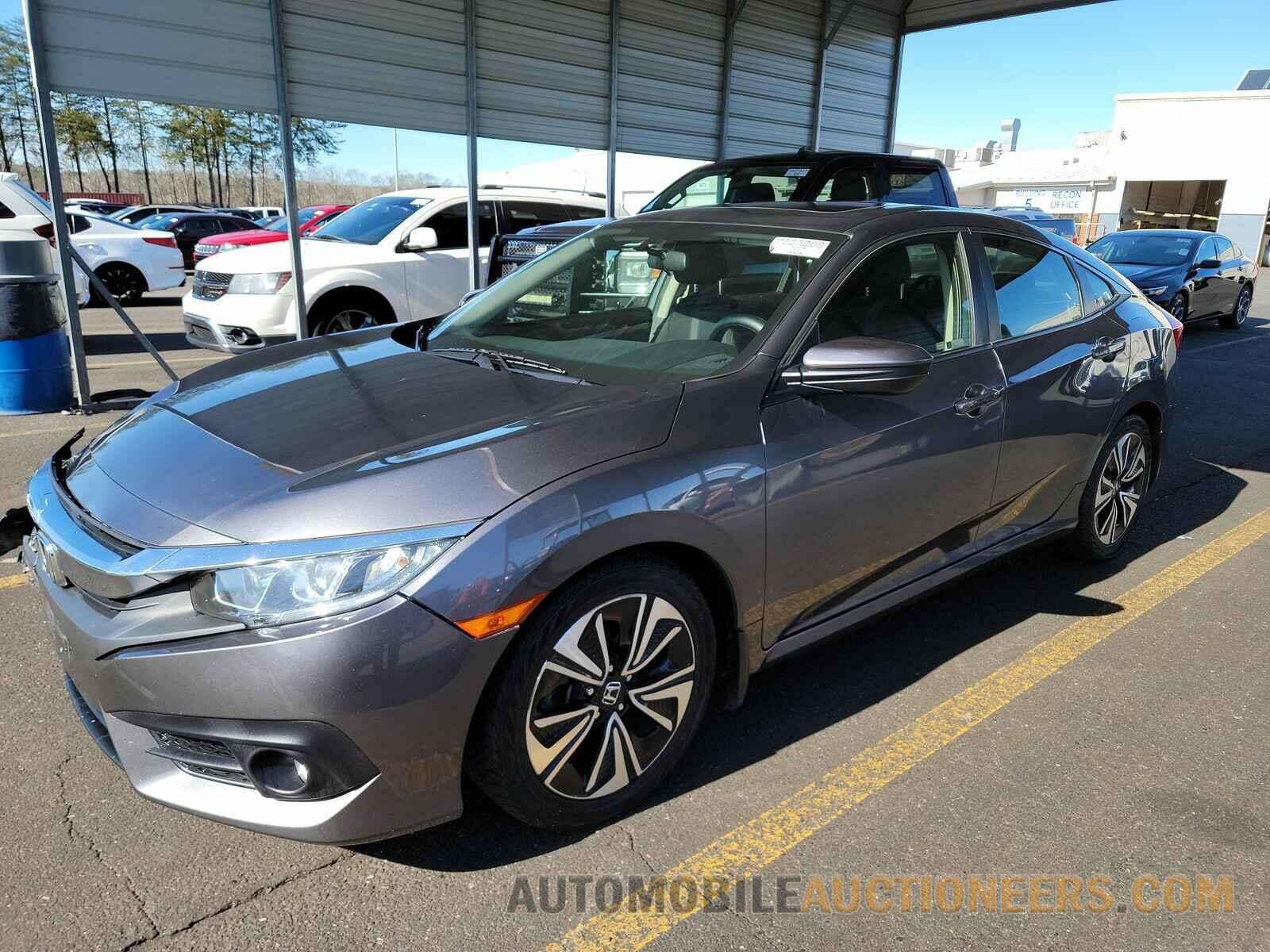 JHMFC1F33JX025703 Honda Civic Sedan 2018