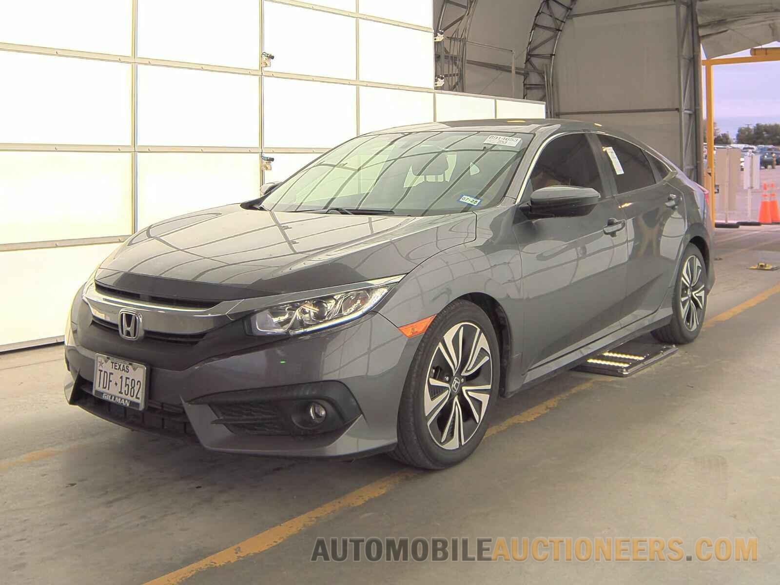 JHMFC1F35JX033480 Honda Civic Sedan 2018