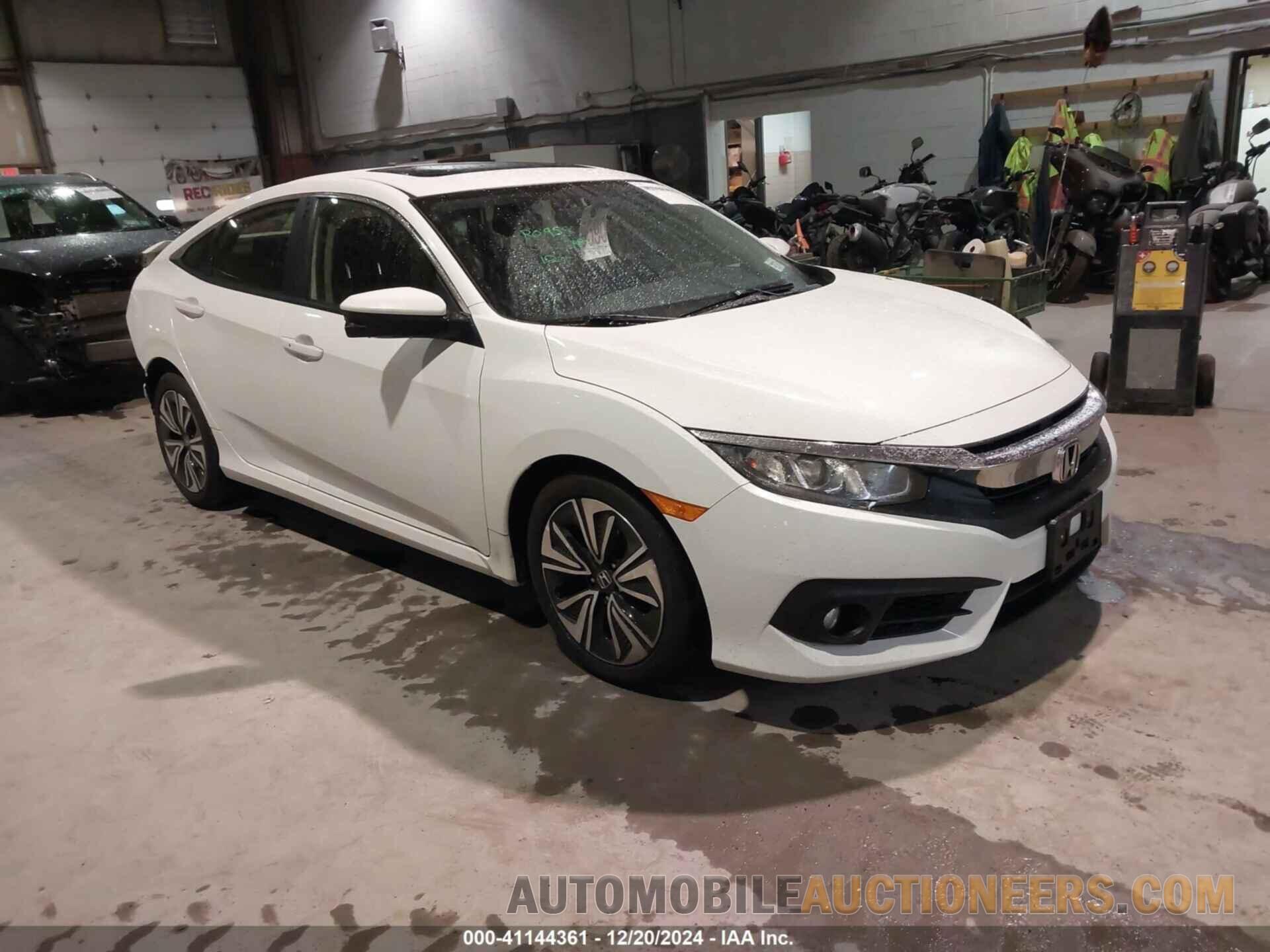 JHMFC1F38JX037300 HONDA CIVIC 2018