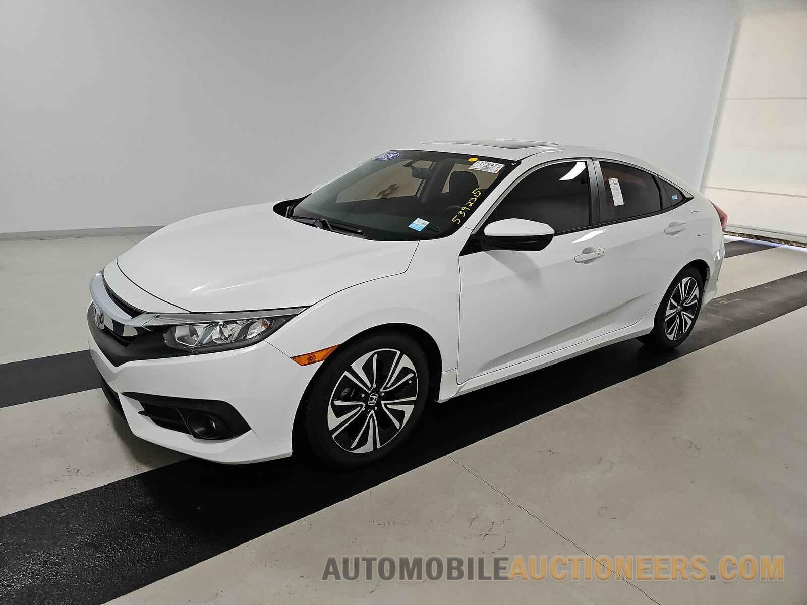 JHMFC1F39JX023759 Honda Civic Sedan 2018