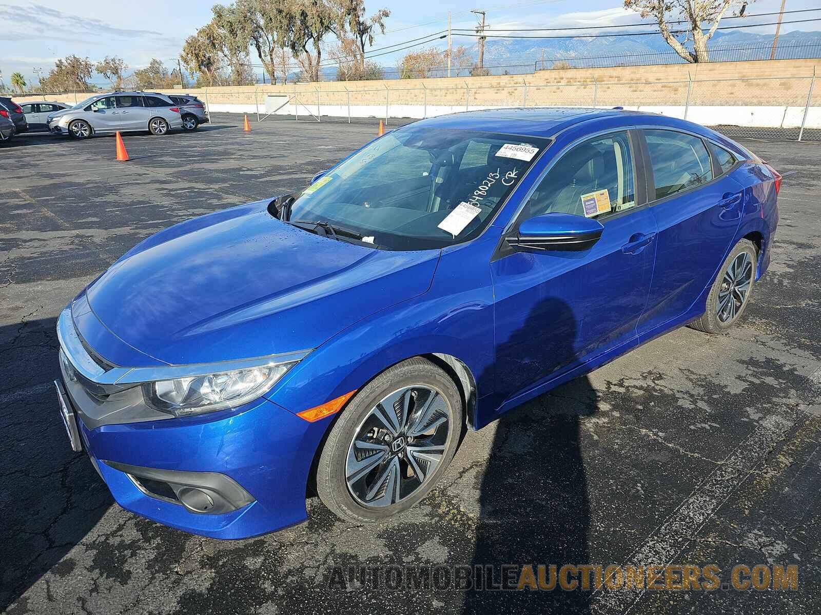 JHMFC1F8XJX004472 Honda Civic Sedan 2018