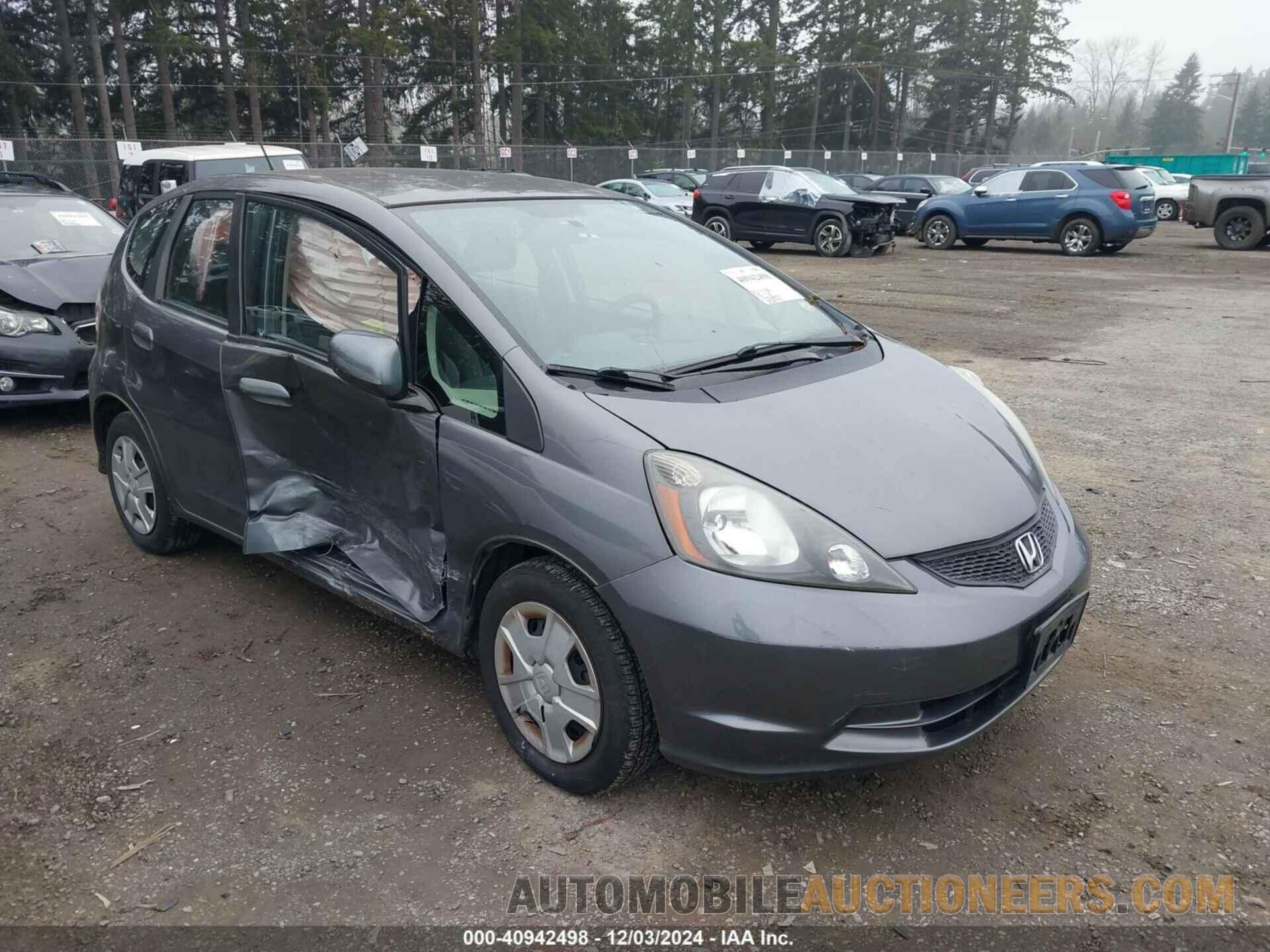 JHMGE8G32DC050433 HONDA FIT 2013