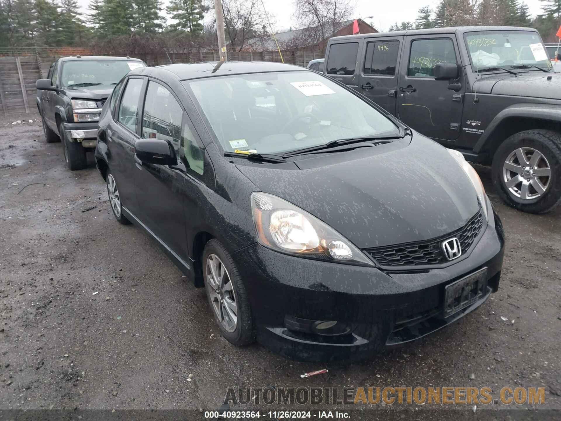 JHMGE8G54CS002390 HONDA FIT 2012