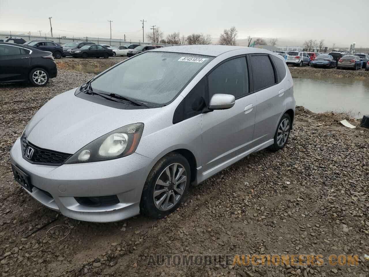 JHMGE8G57DC015453 HONDA FIT 2013