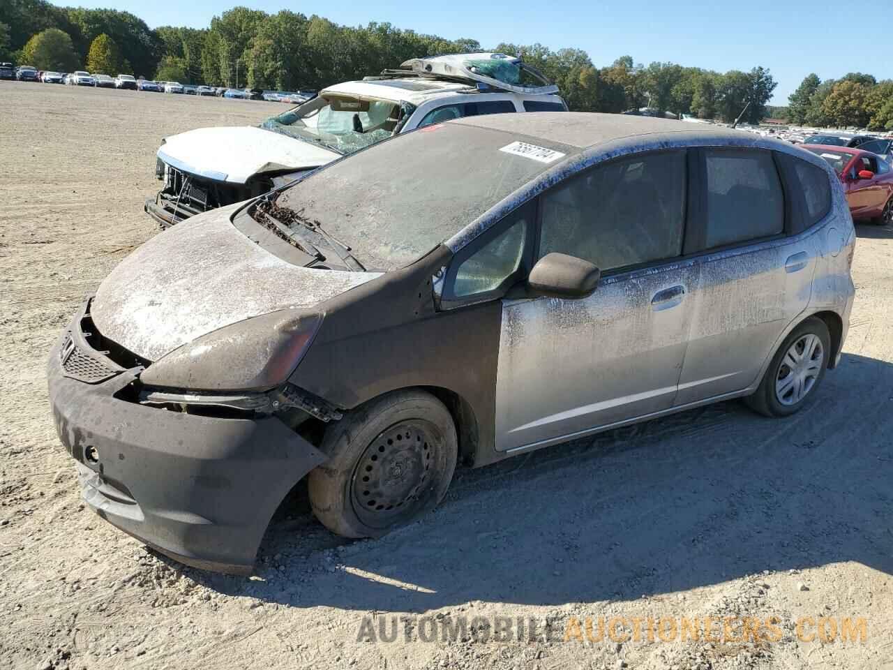 JHMGE8H30BS002673 HONDA FIT 2011