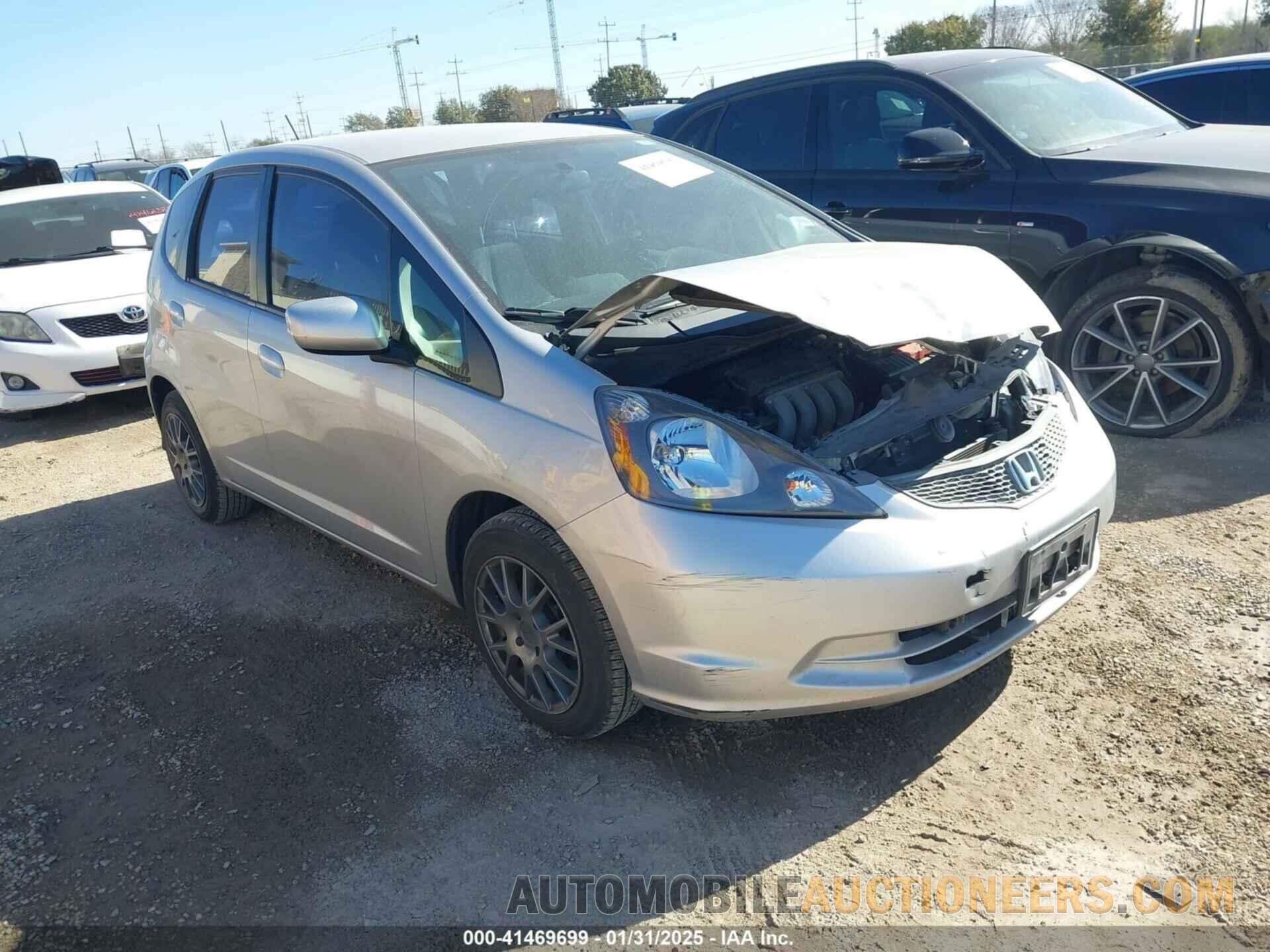 JHMGE8H30CC040805 HONDA FIT 2012