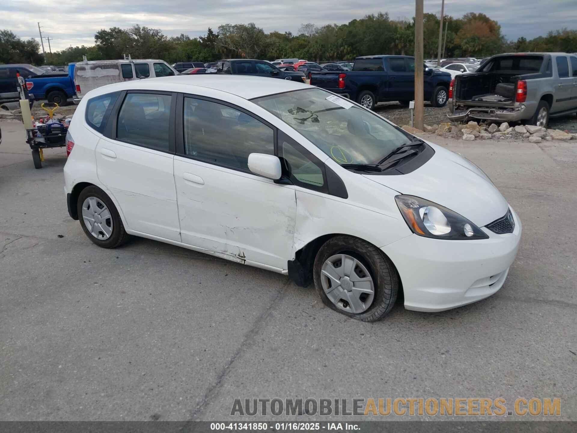 JHMGE8H30DC001195 HONDA FIT 2013