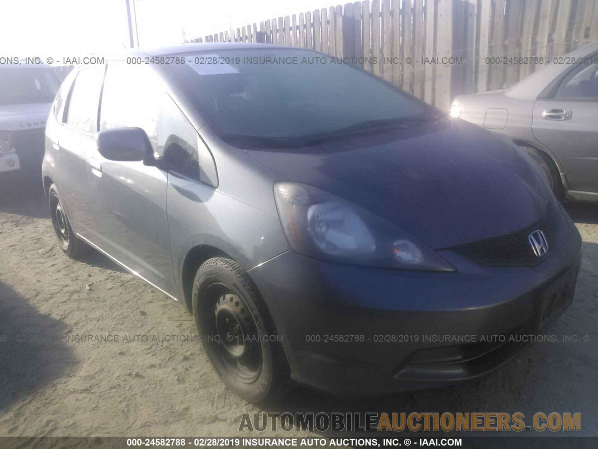 JHMGE8H30DC006882 HONDA FIT 2013