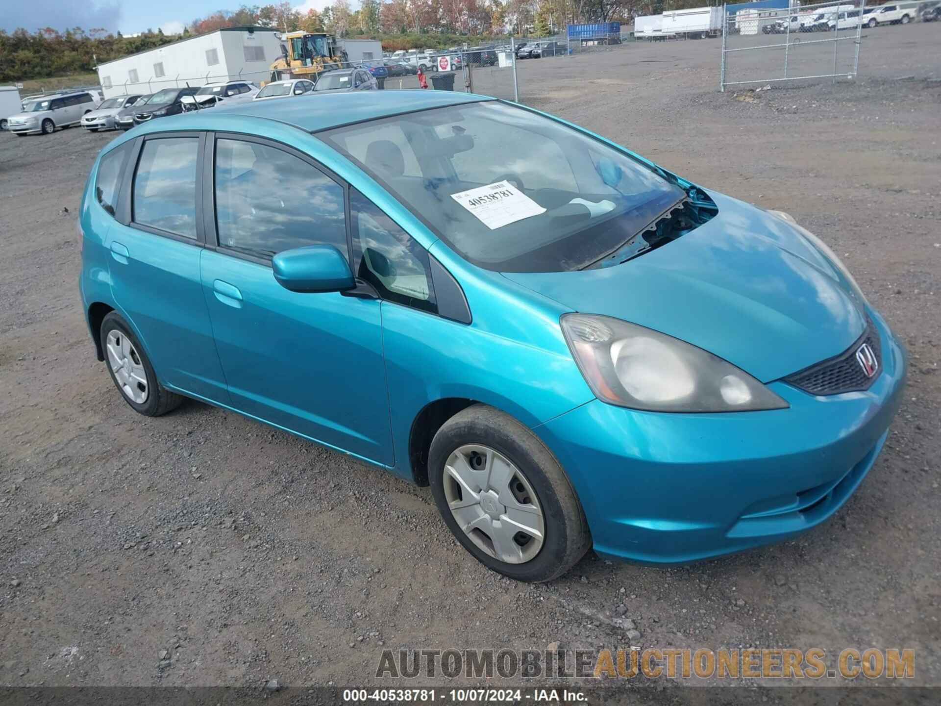 JHMGE8H30DC048257 HONDA FIT 2013