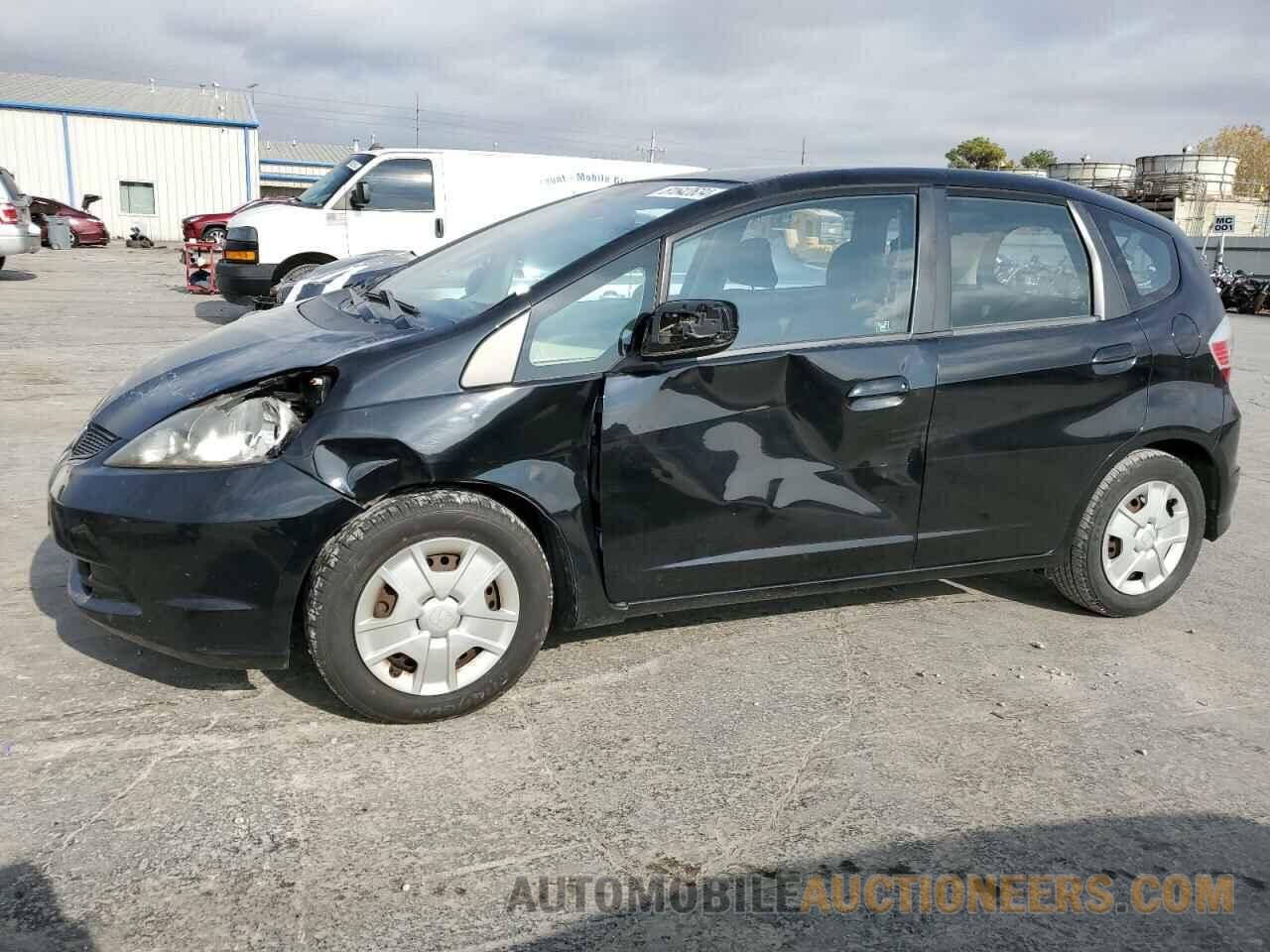 JHMGE8H32DC076688 HONDA FIT 2013