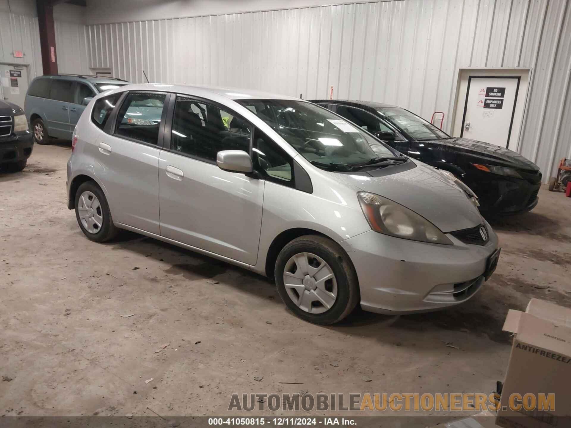 JHMGE8H33DC004799 HONDA FIT 2013