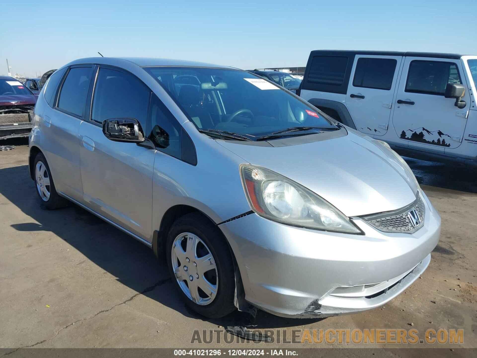 JHMGE8H34DC065241 HONDA FIT 2013