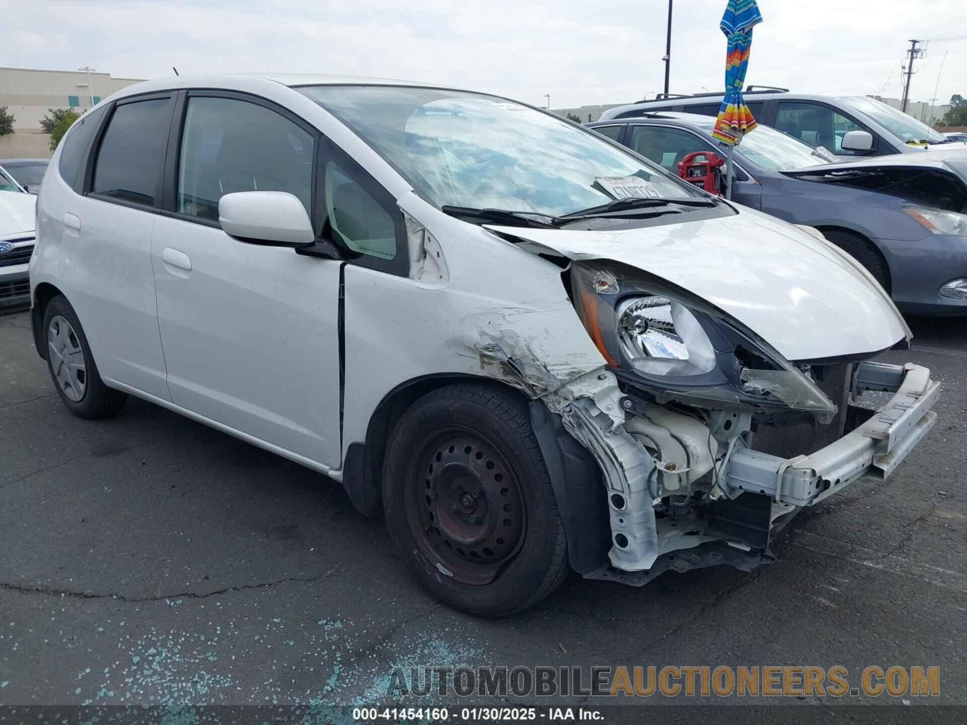 JHMGE8H35DC014282 HONDA FIT 2013