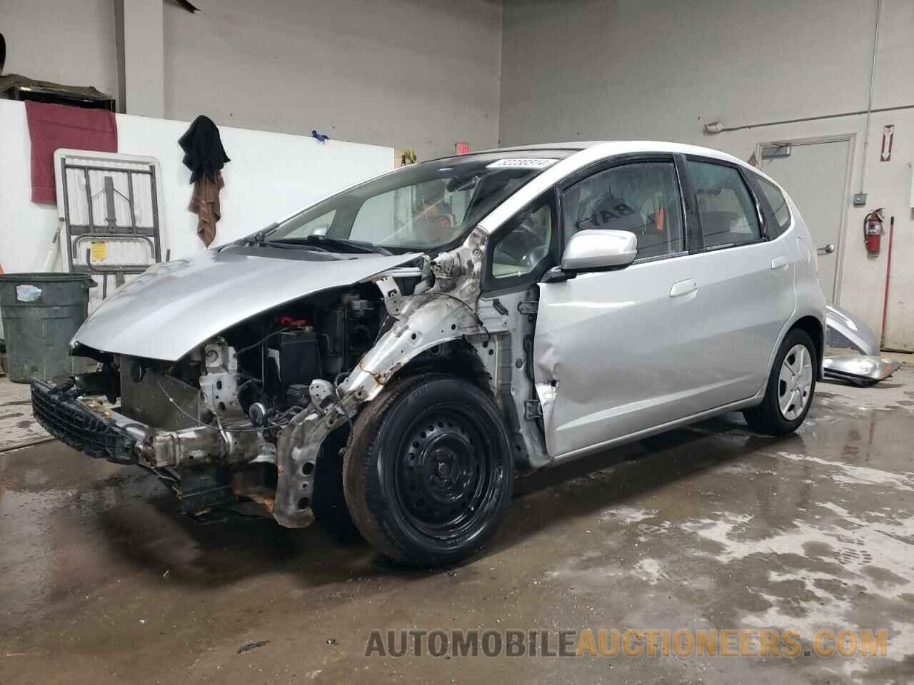 JHMGE8H38CS003247 HONDA FIT 2012