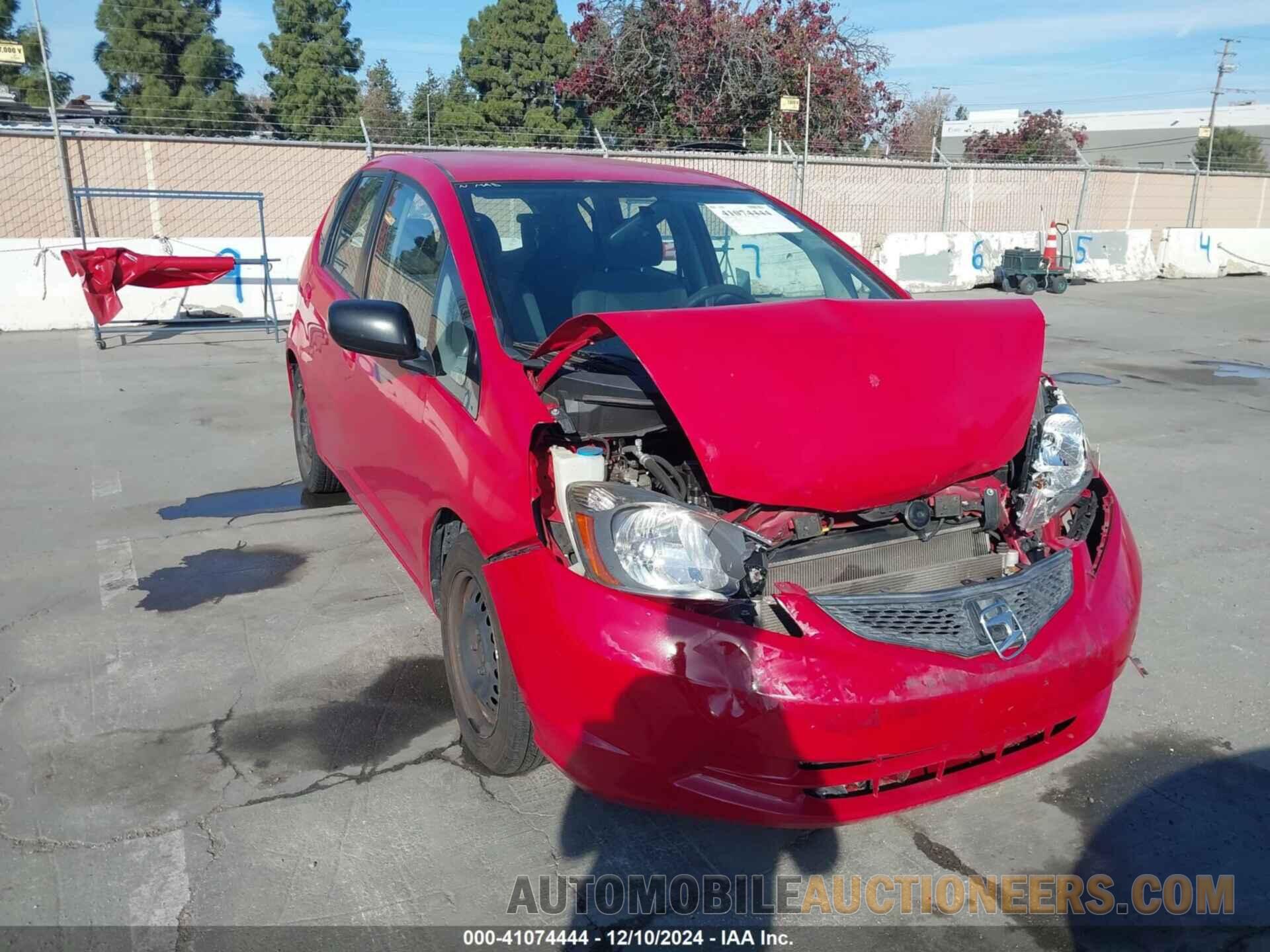 JHMGE8H3XBC023024 HONDA FIT 2011