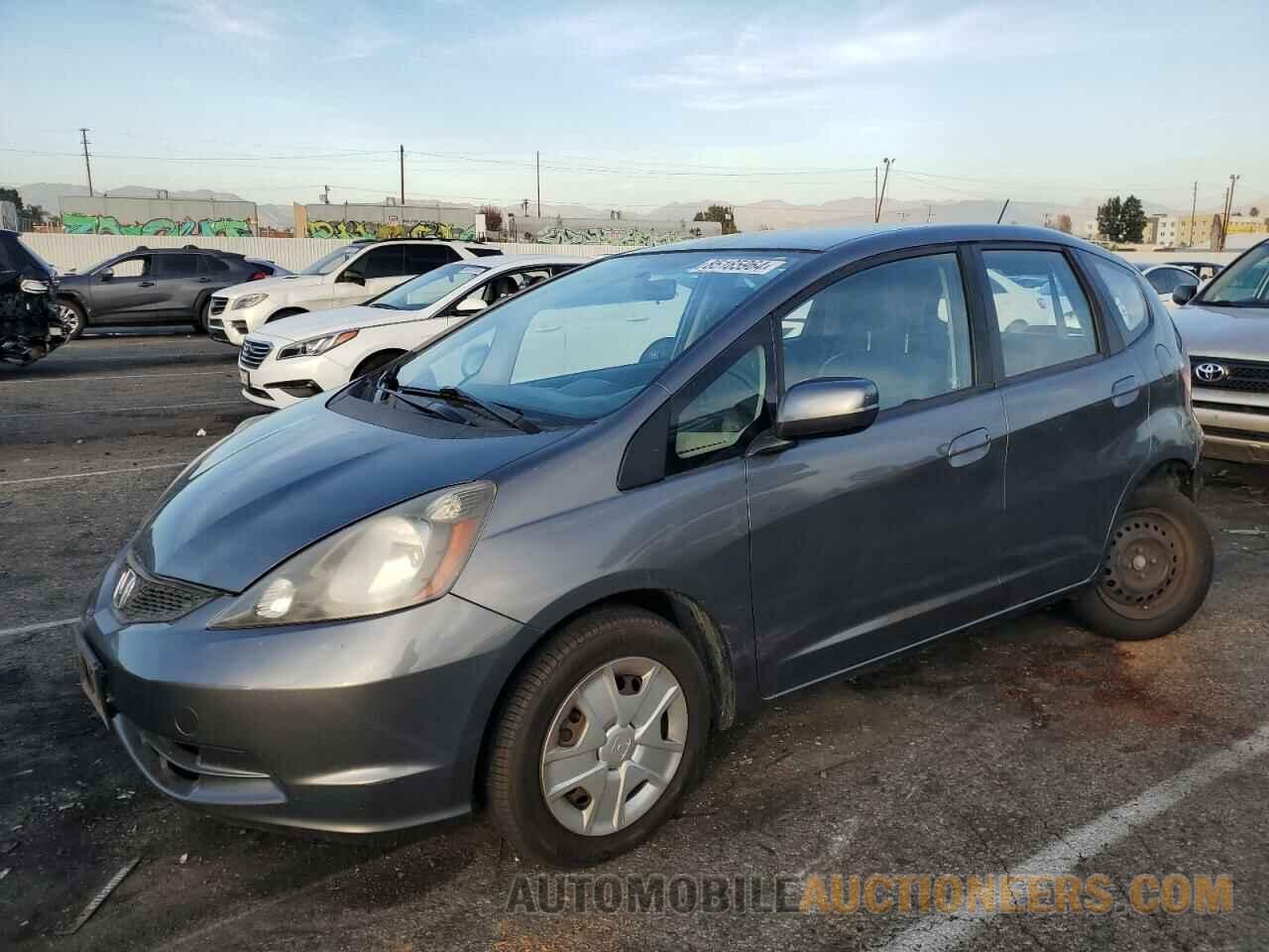 JHMGE8H3XDC080262 HONDA FIT 2013