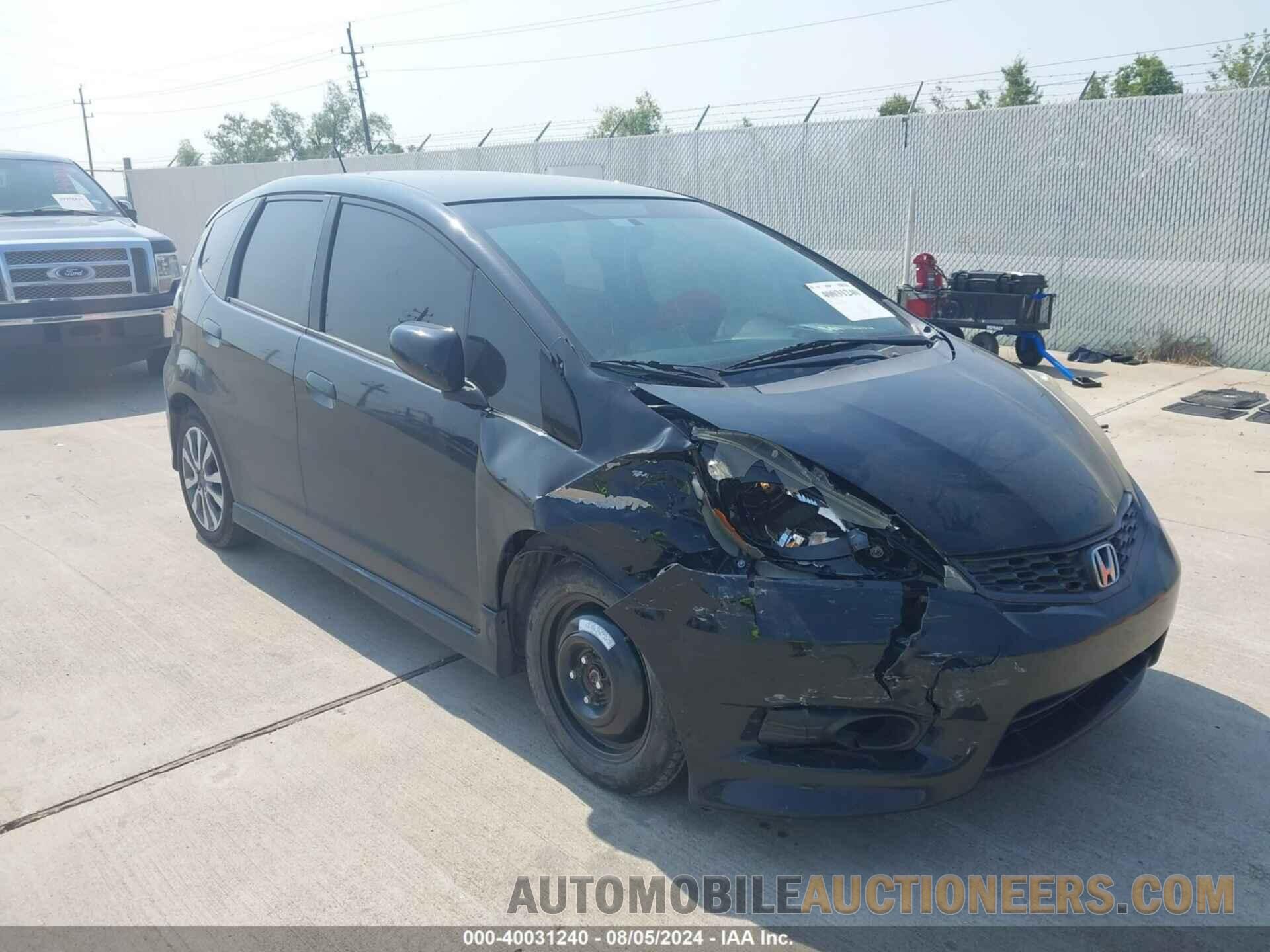 JHMGE8H50DC058692 HONDA FIT 2013