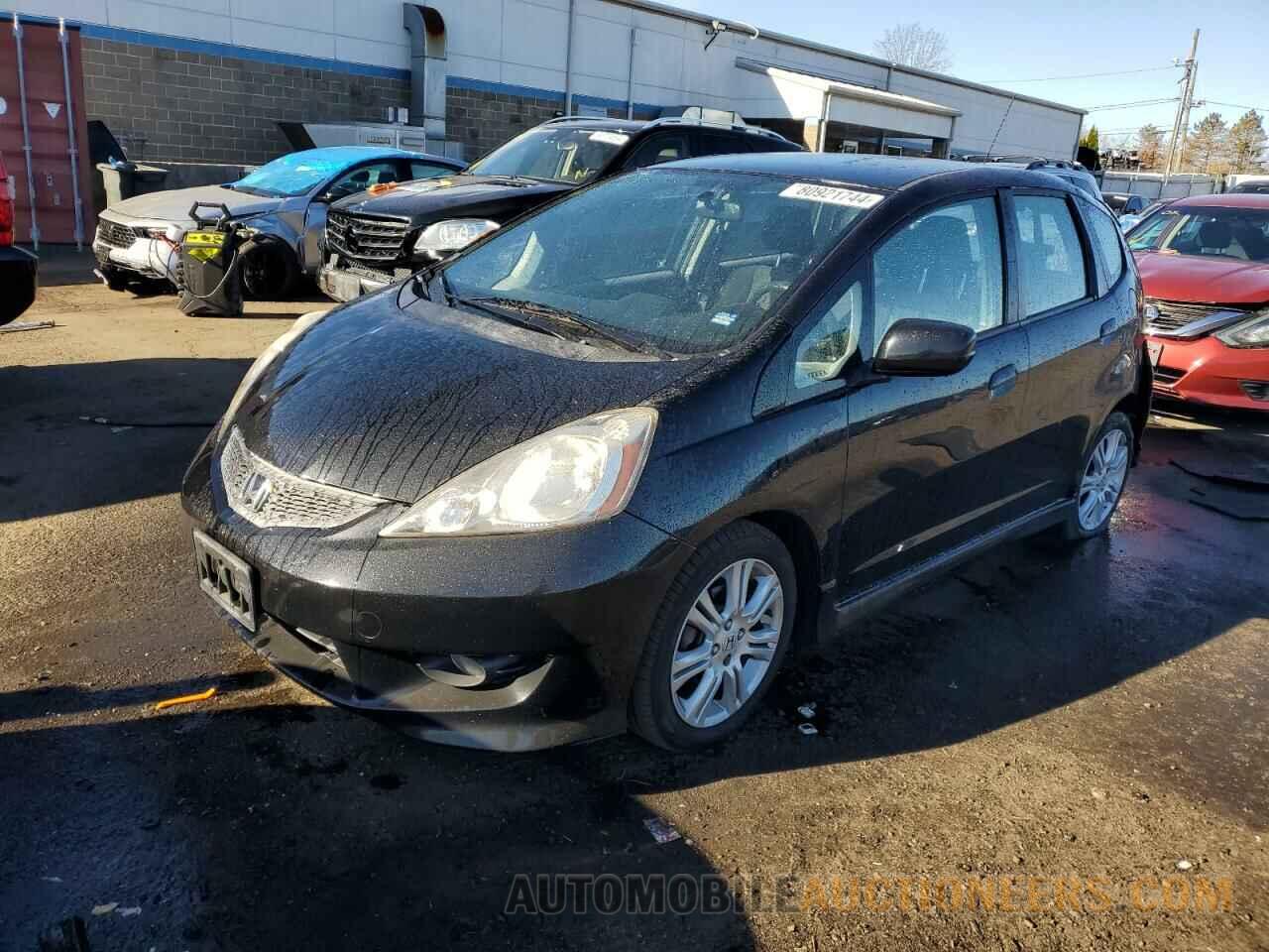 JHMGE8H52BC002069 HONDA FIT 2011