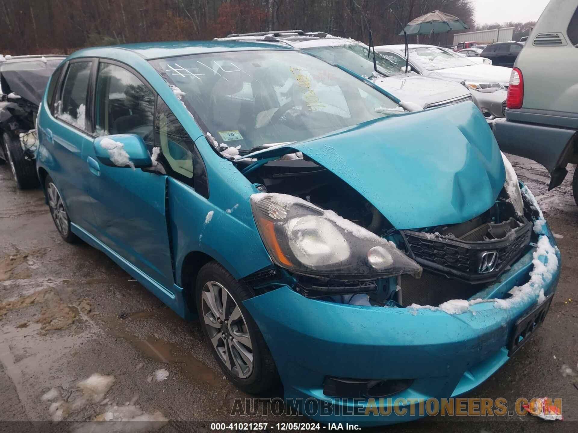 JHMGE8H52CC011131 HONDA FIT 2012