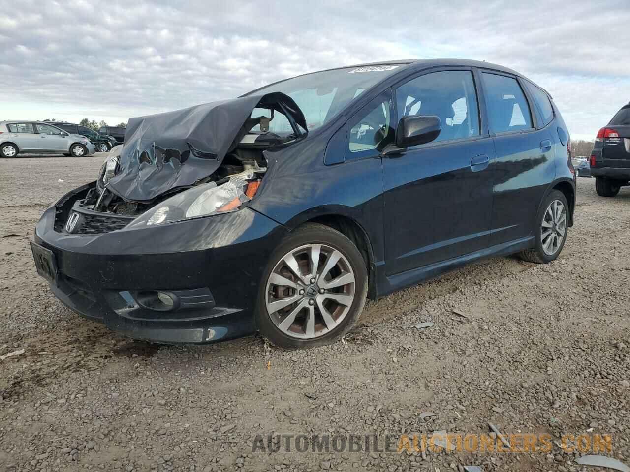 JHMGE8H52DC060623 HONDA FIT 2013