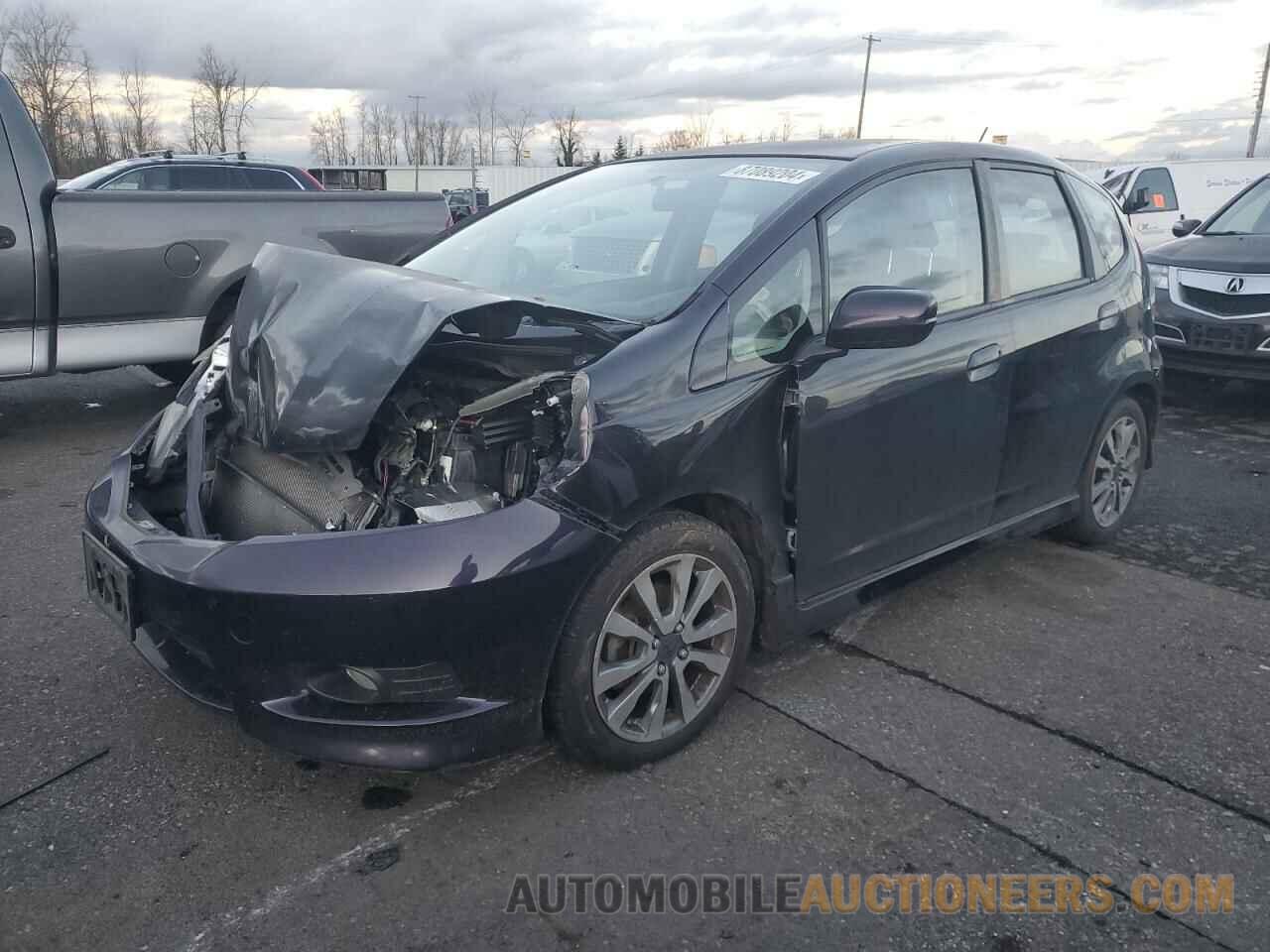 JHMGE8H55DC039569 HONDA FIT 2013