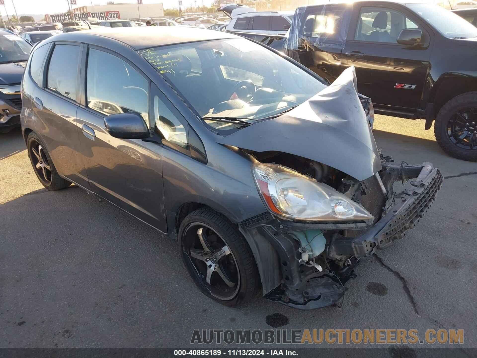 JHMGE8H56BC012832 HONDA FIT 2011