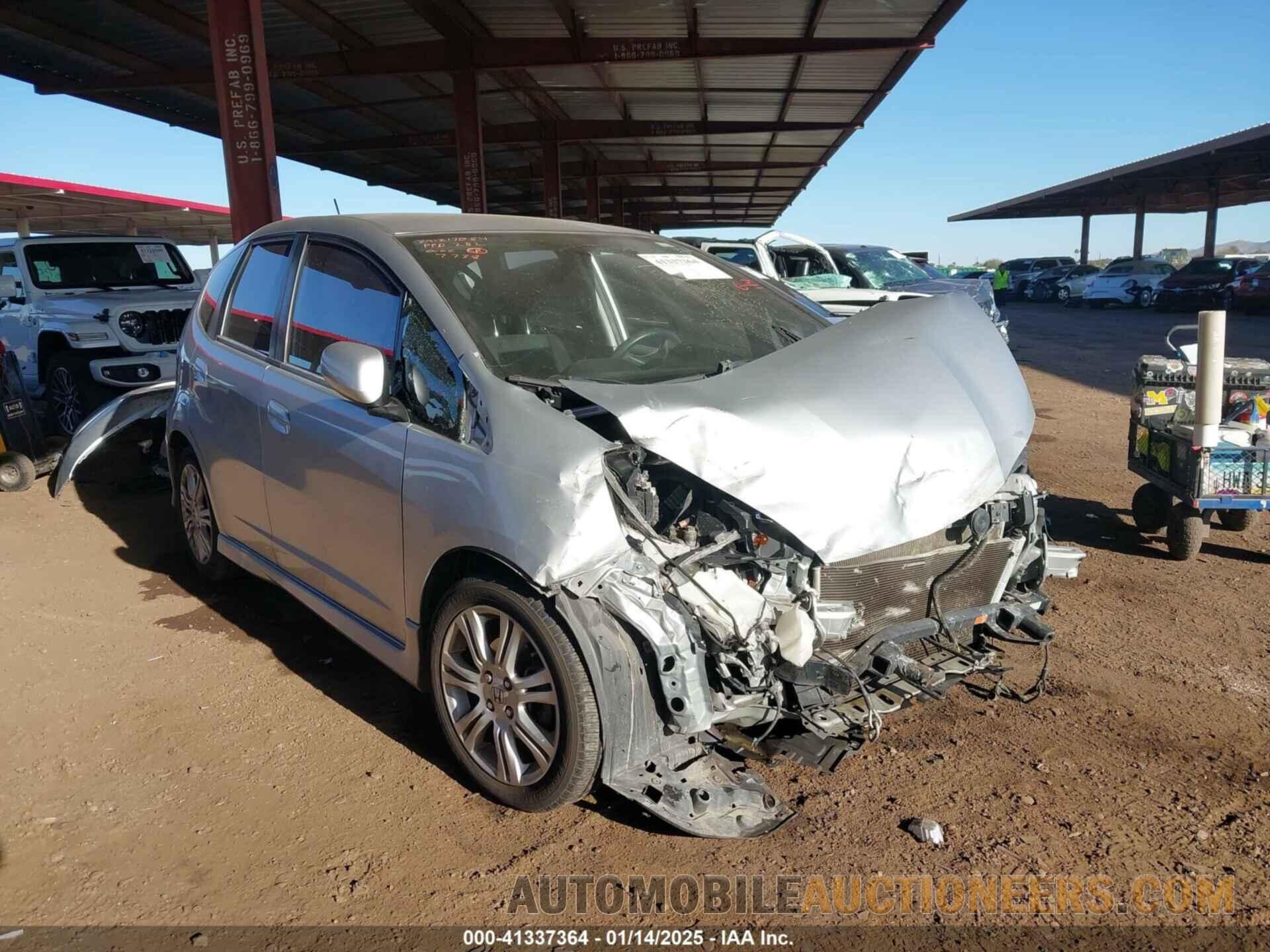 JHMGE8H56BC017738 HONDA FIT 2011