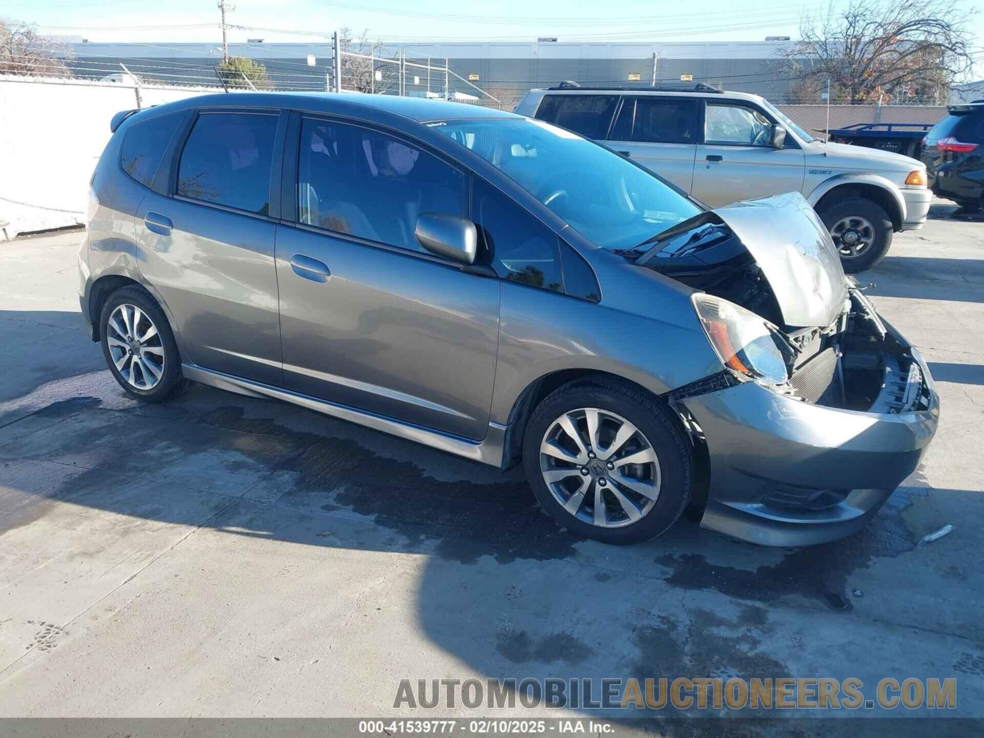 JHMGE8H56DC043226 HONDA FIT 2013