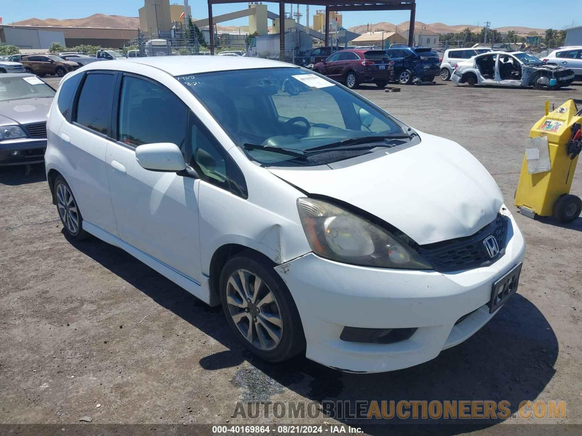 JHMGE8H58DC007411 HONDA FIT 2013