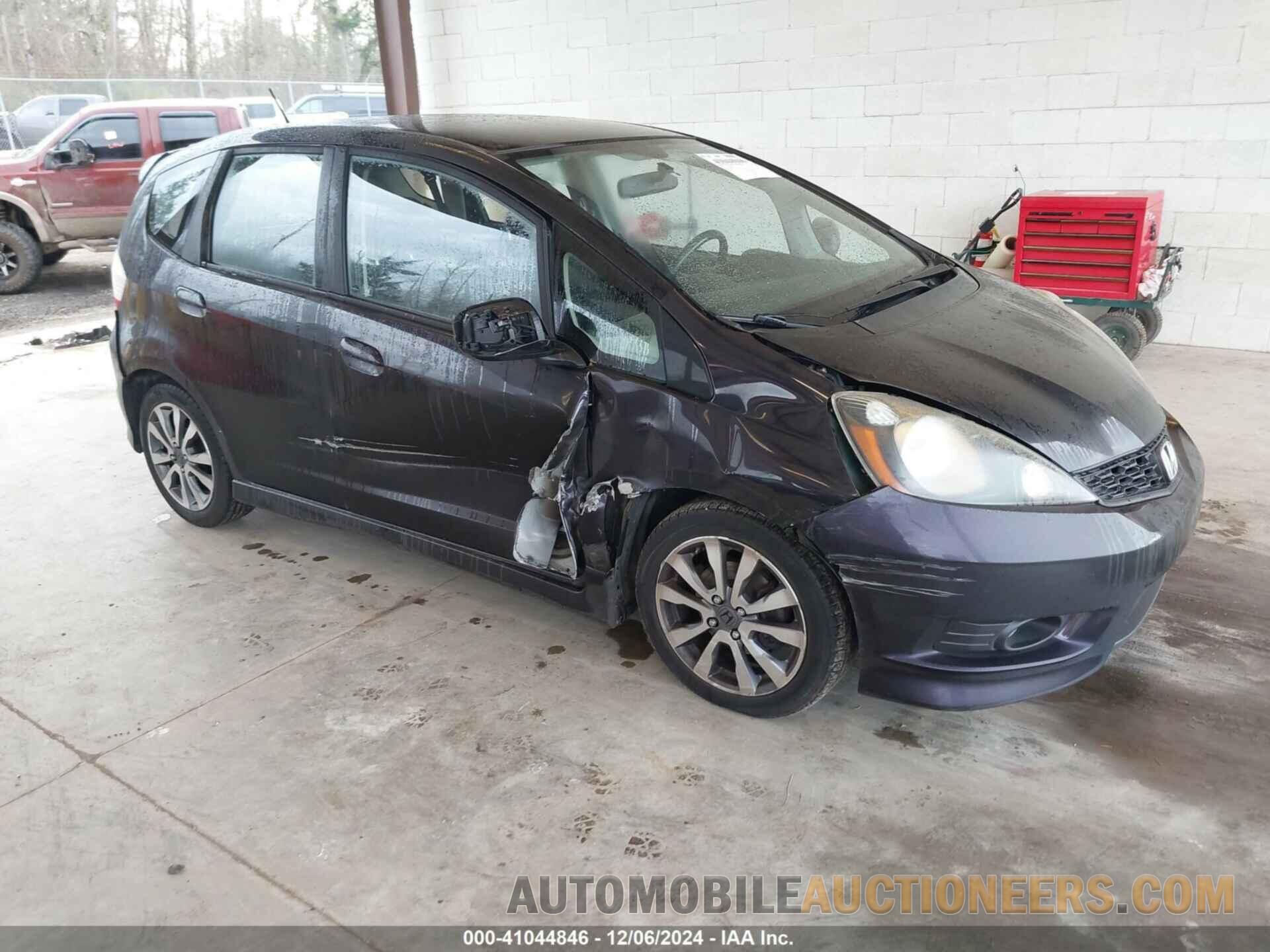 JHMGE8H59DC010060 HONDA FIT 2013