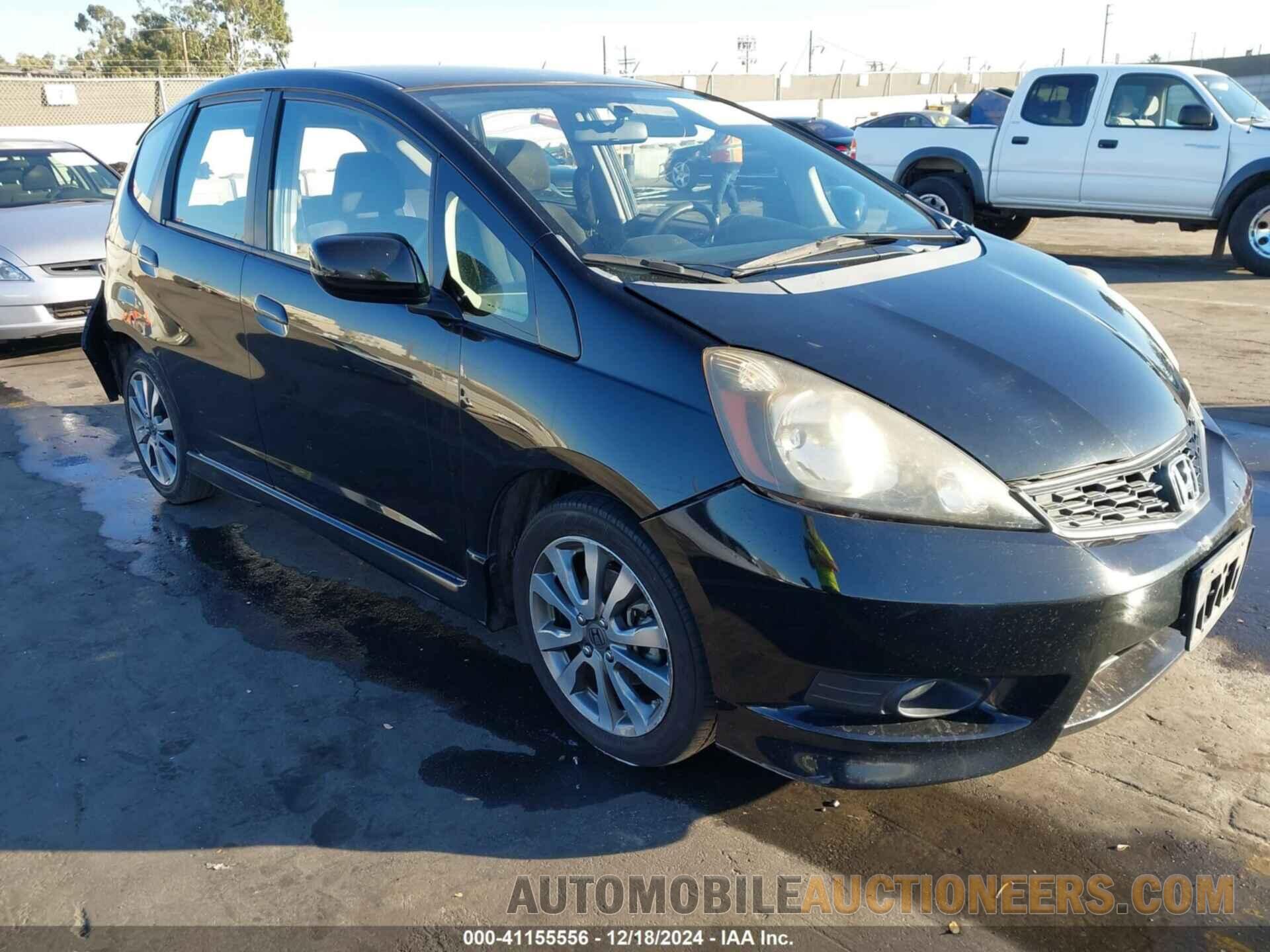 JHMGE8H59DC015517 HONDA FIT 2013