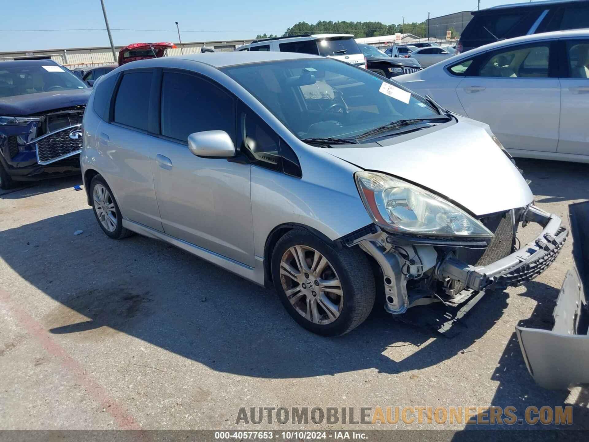 JHMGE8H5XBC000912 HONDA FIT 2011