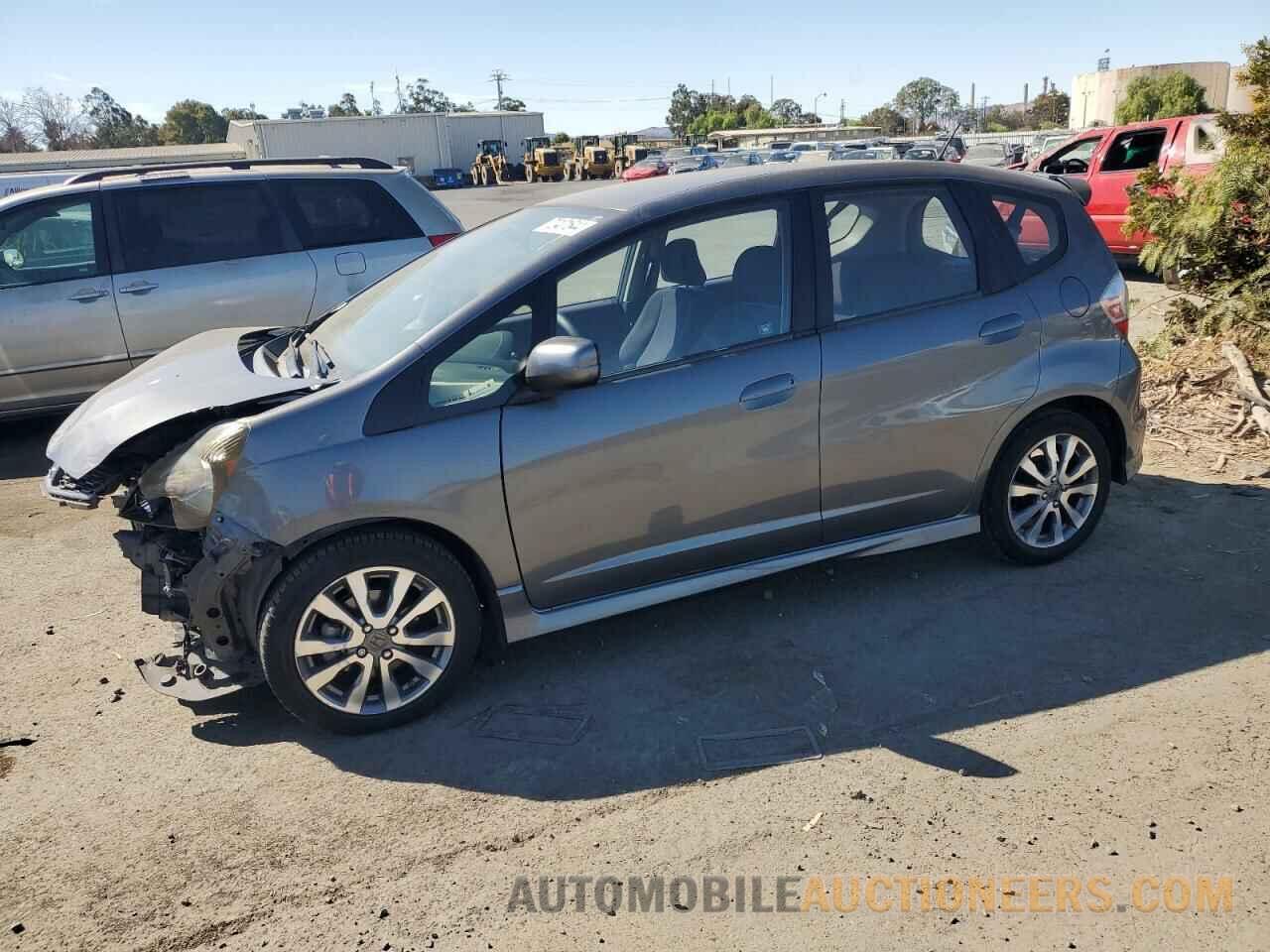 JHMGE8H5XDC018488 HONDA FIT 2013