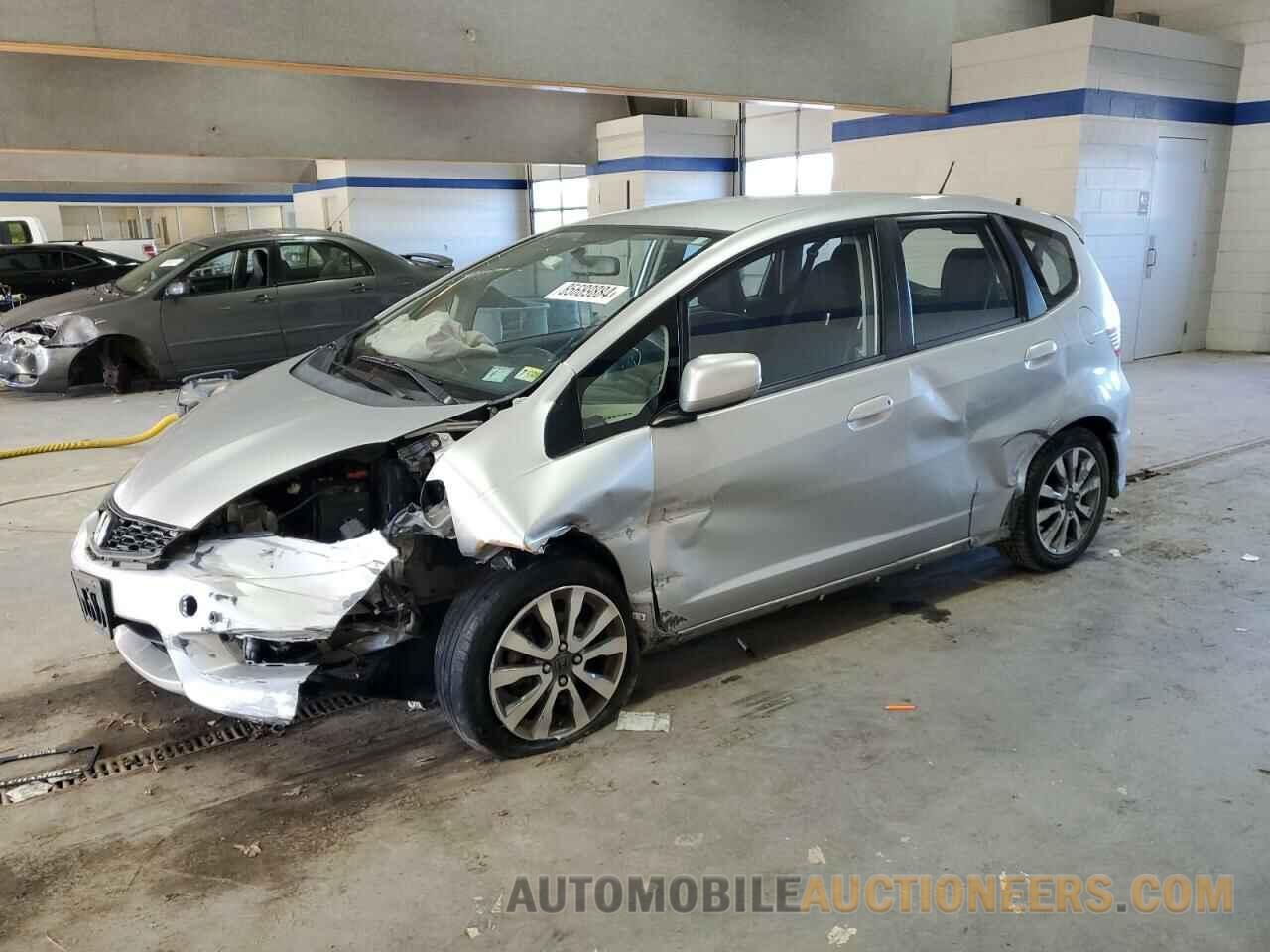 JHMGE8H5XDC060658 HONDA FIT 2013